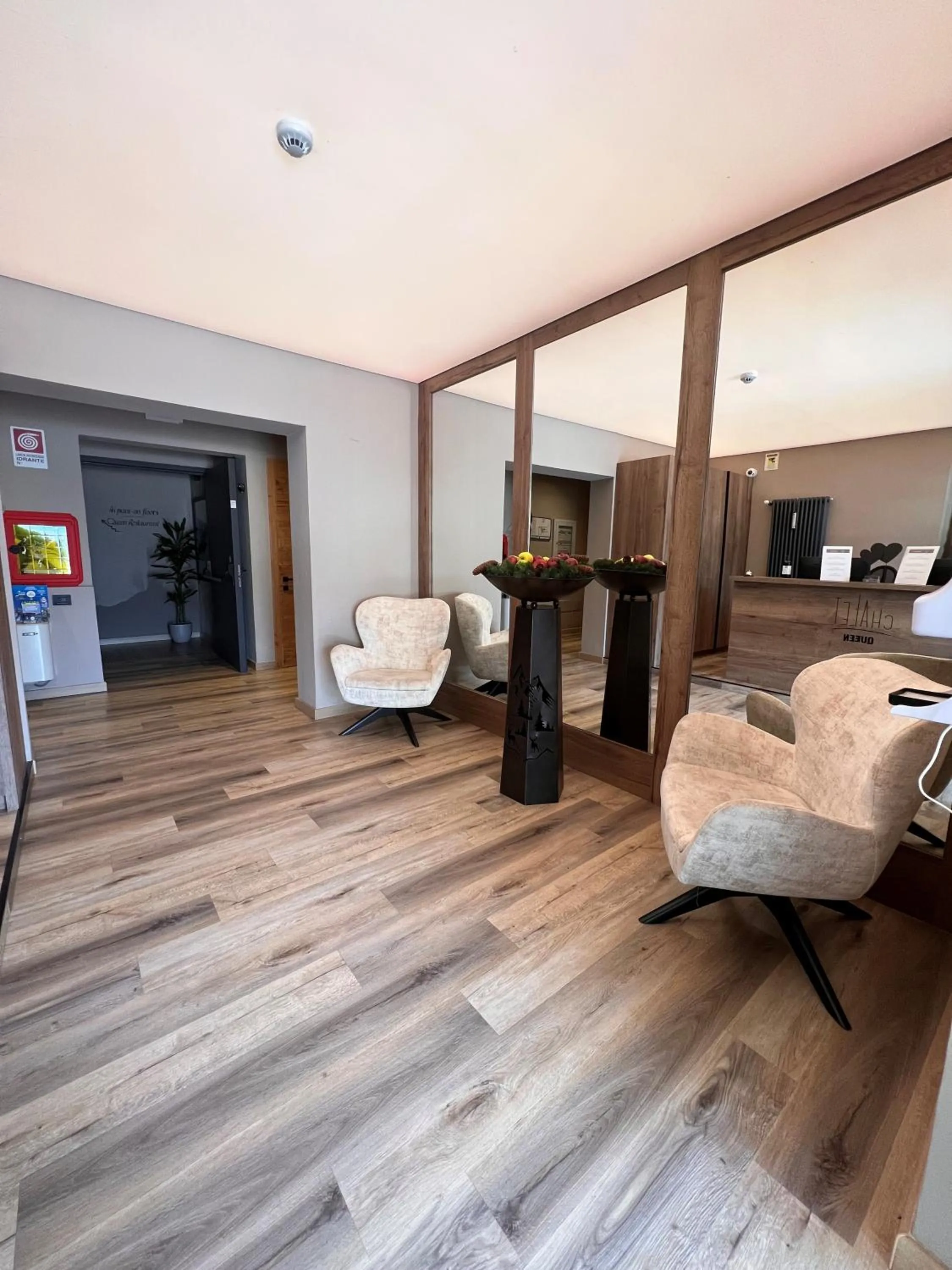 Lobby or reception in Chalet Queen