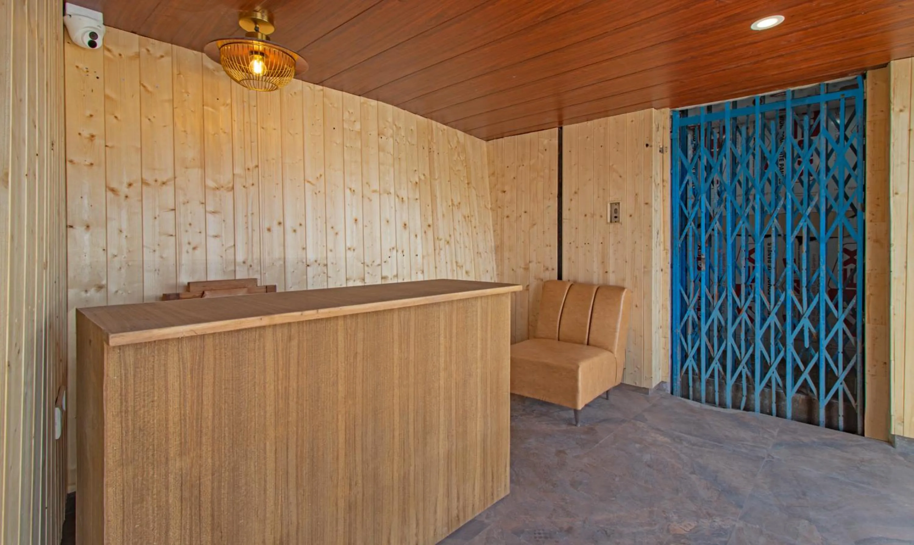 Lobby or reception in Treebo Raj Mall Road