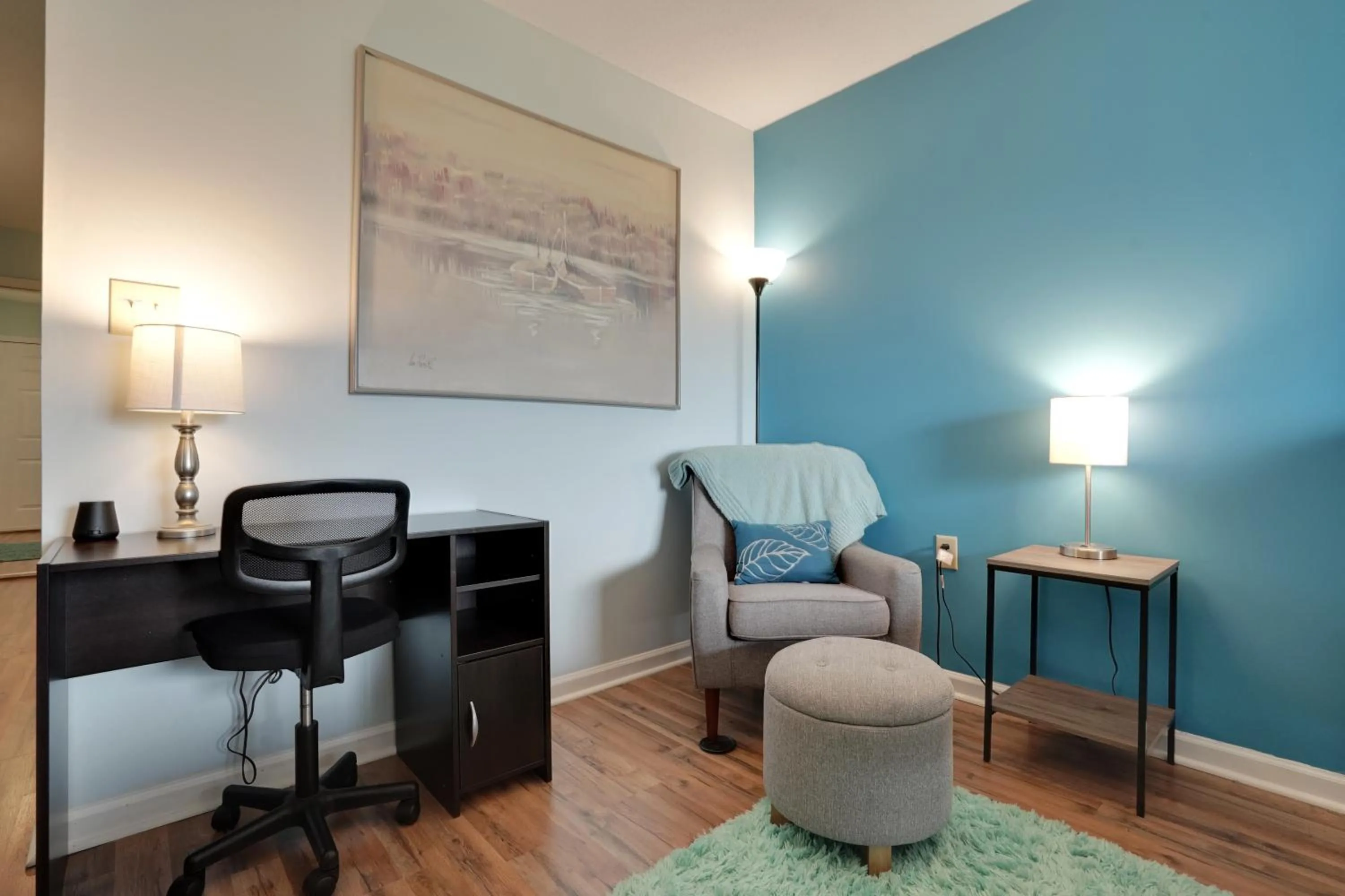 Beautiful Blue Ocean Condo