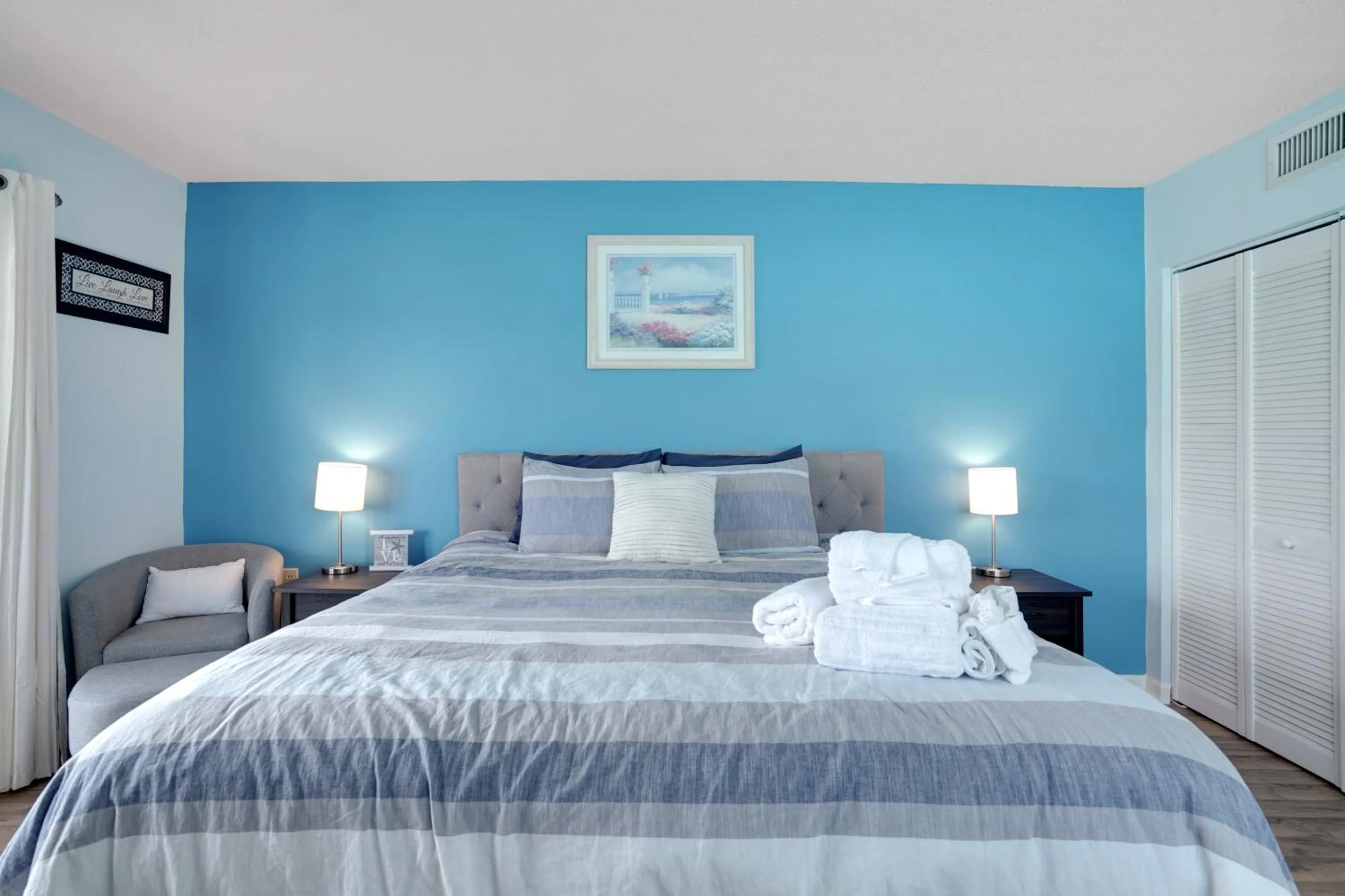 Bedroom in Beautiful Blue Ocean Condo