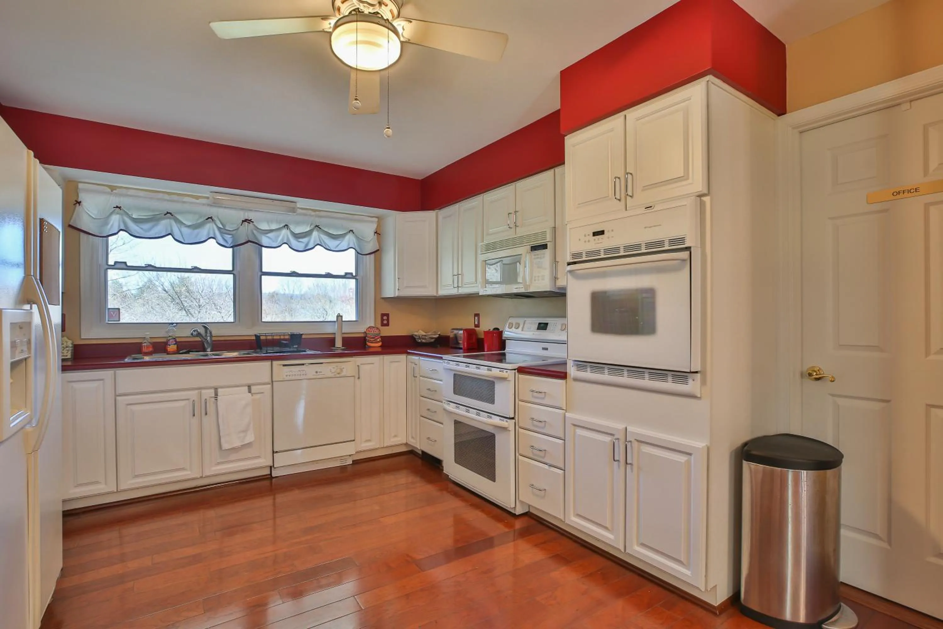 Kitchen or kitchenette in Purcellville Home