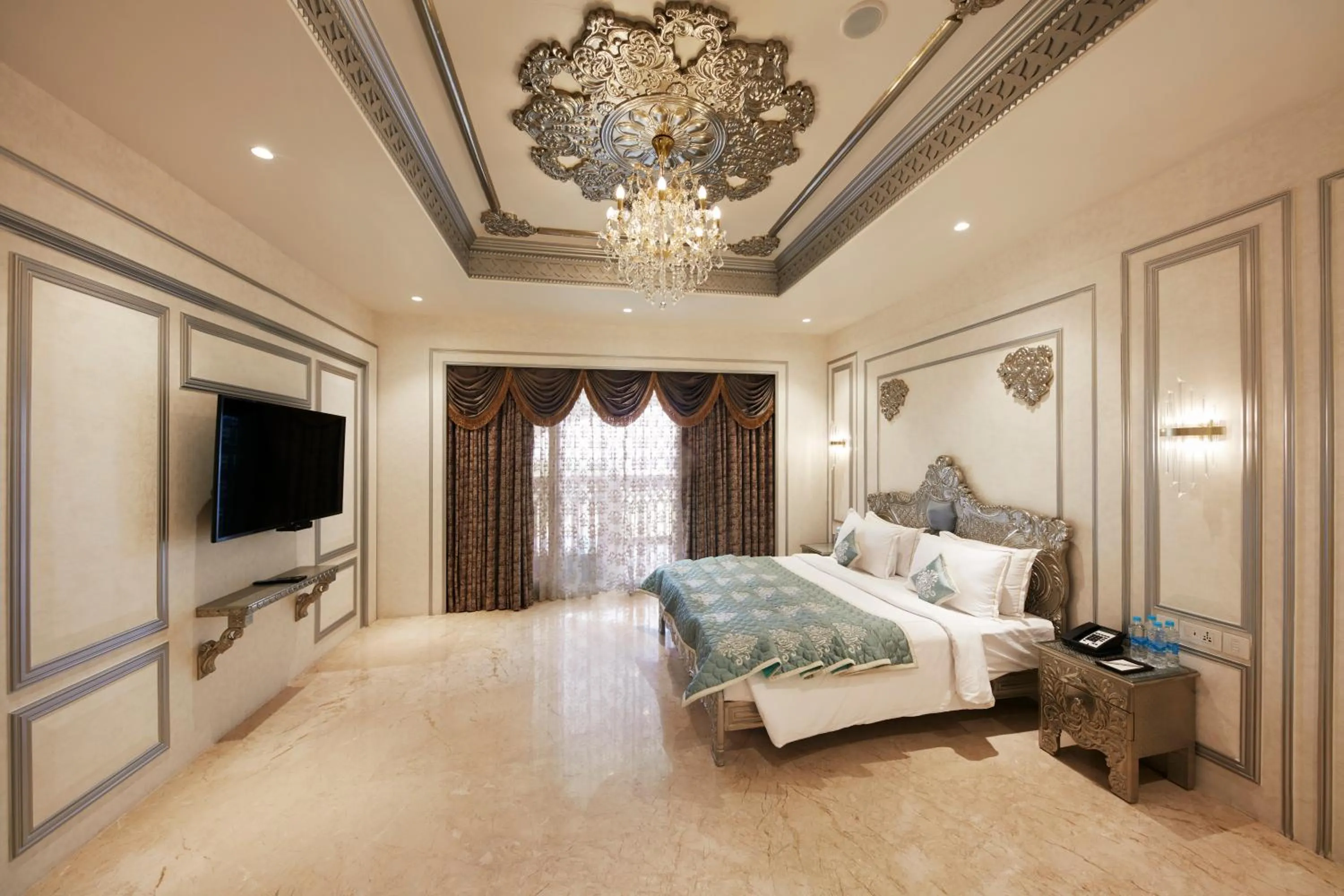 Bed in Kaldan Samudhra Palace