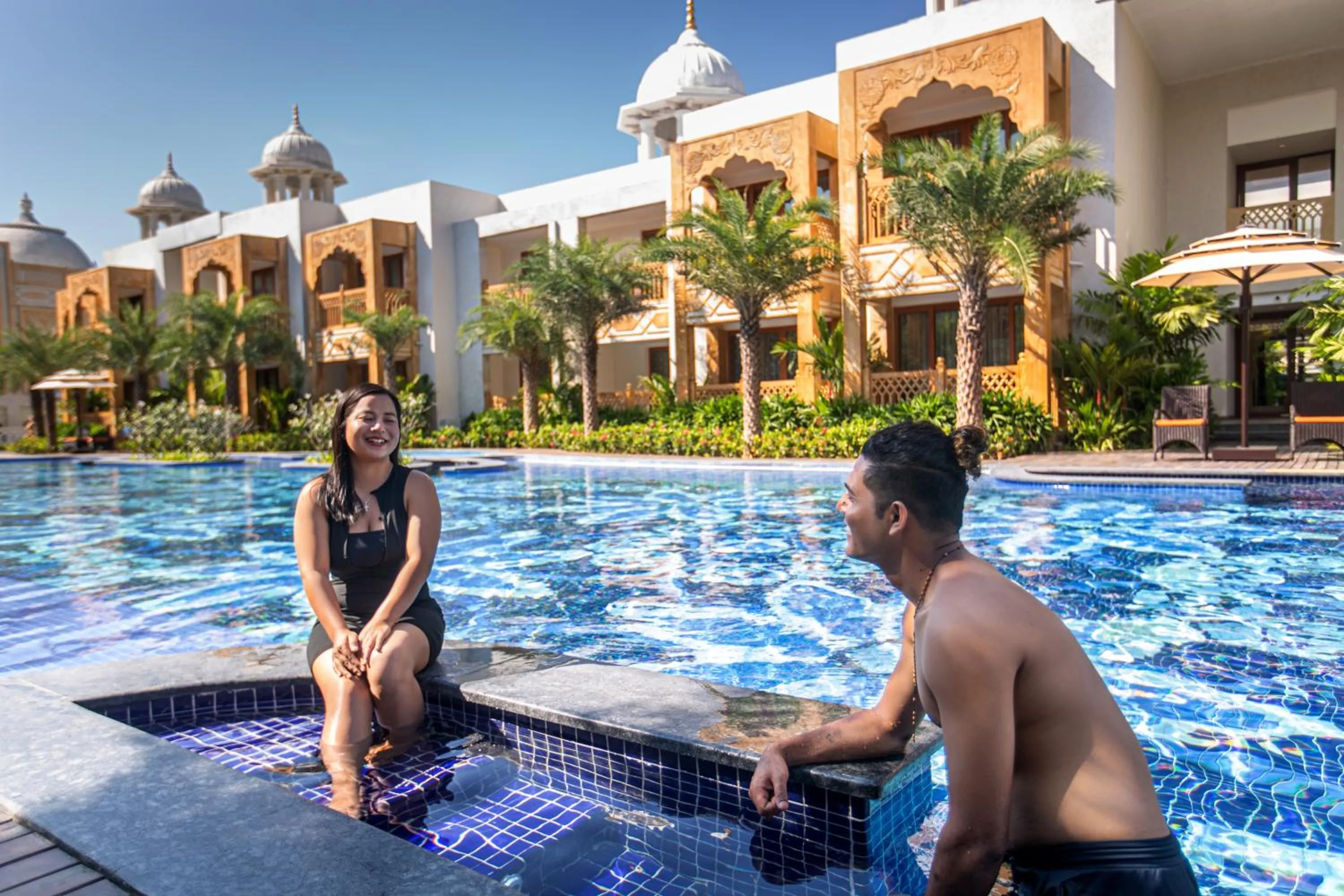 People in Kaldan Samudhra Palace