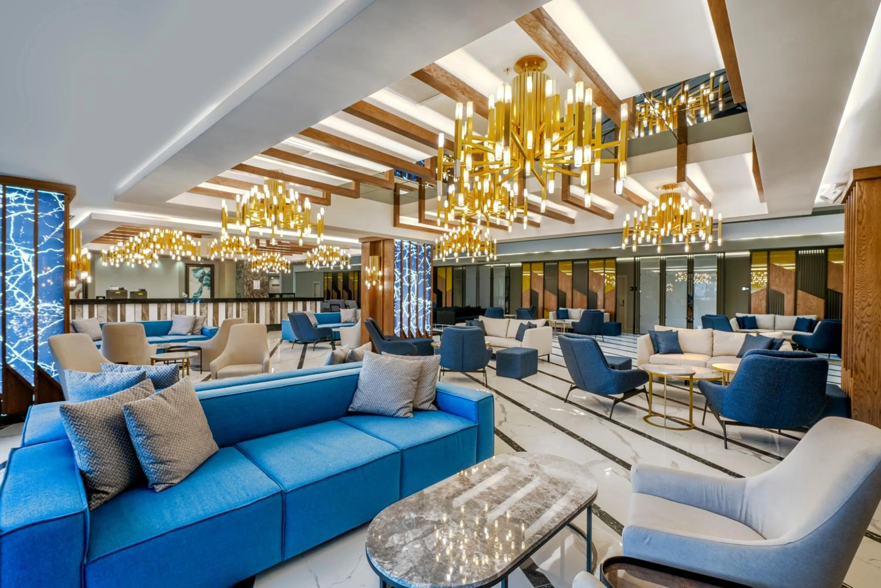 Lobby or reception in Arnor De Luxe Hotel & Spa