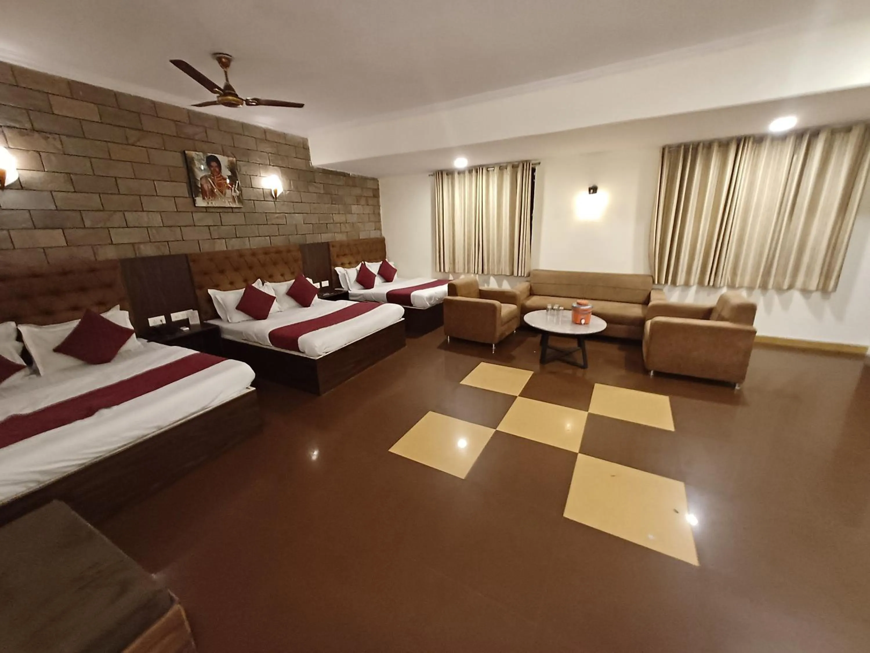 Bedroom, Bed in Hotel V inn Sindhi Camp