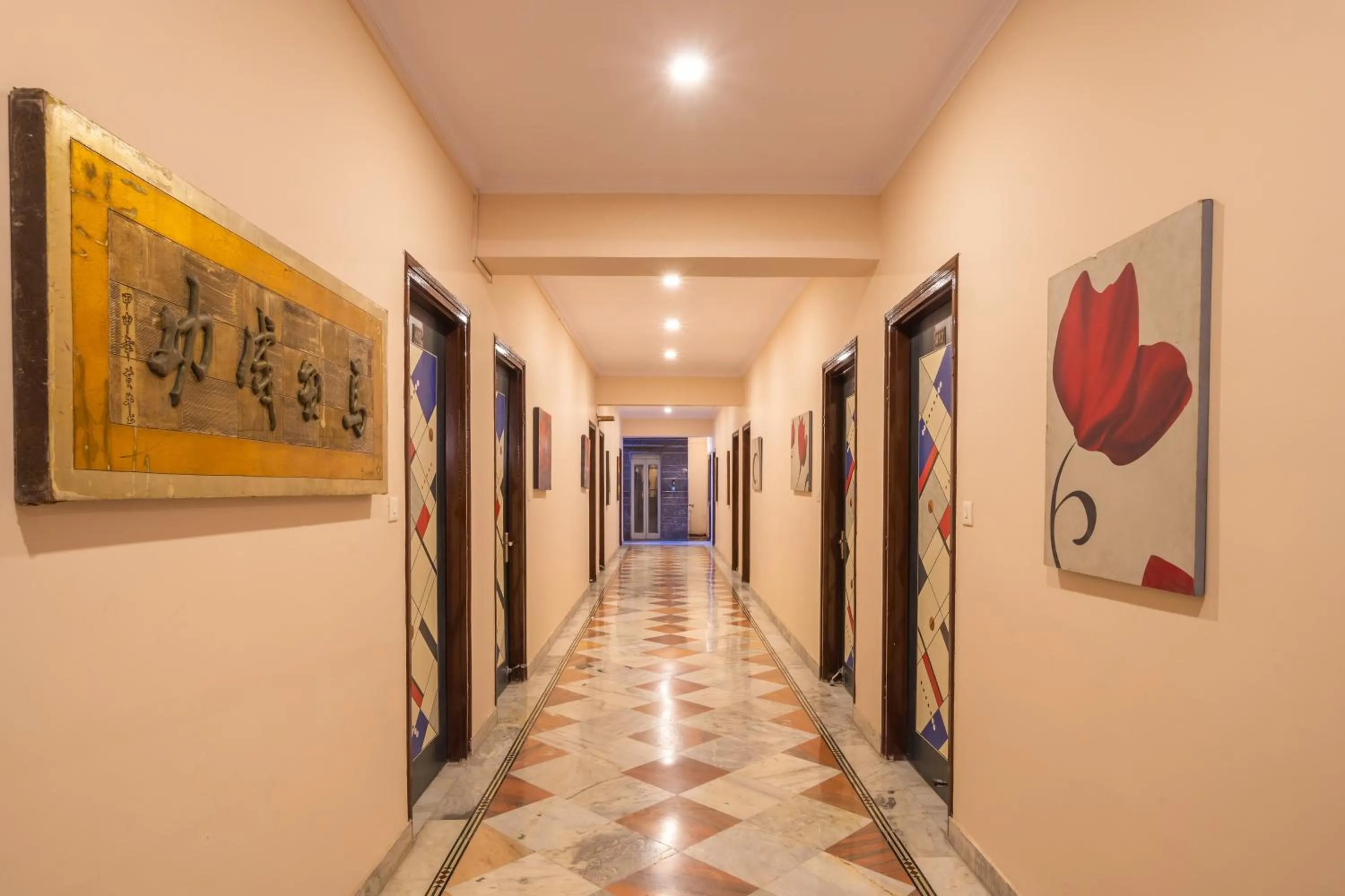 Lobby or reception in Hotel V inn Sindhi Camp