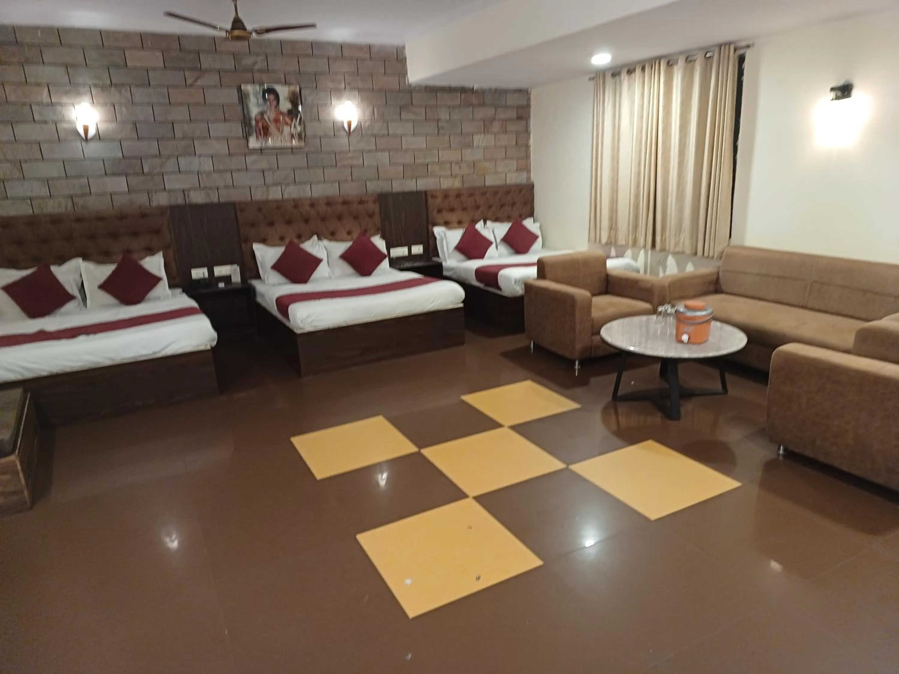 Bedroom, Bed in Hotel V inn Sindhi Camp