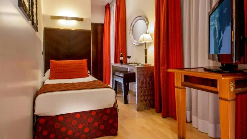 TV and multimedia, Bed in Hotel Morgana