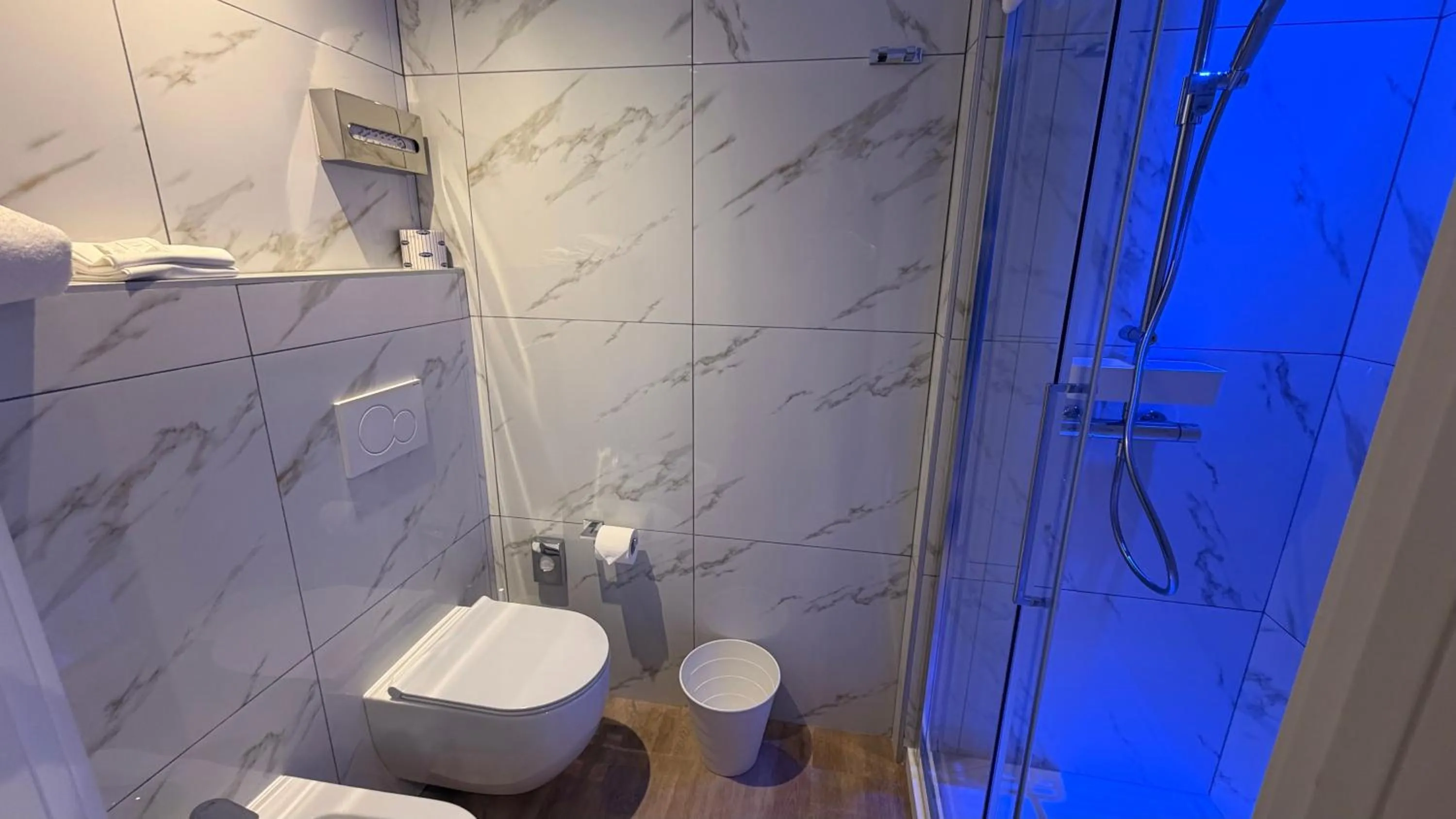 Bathroom in Hotel Astoria Sure Hotel Collection By Best Western