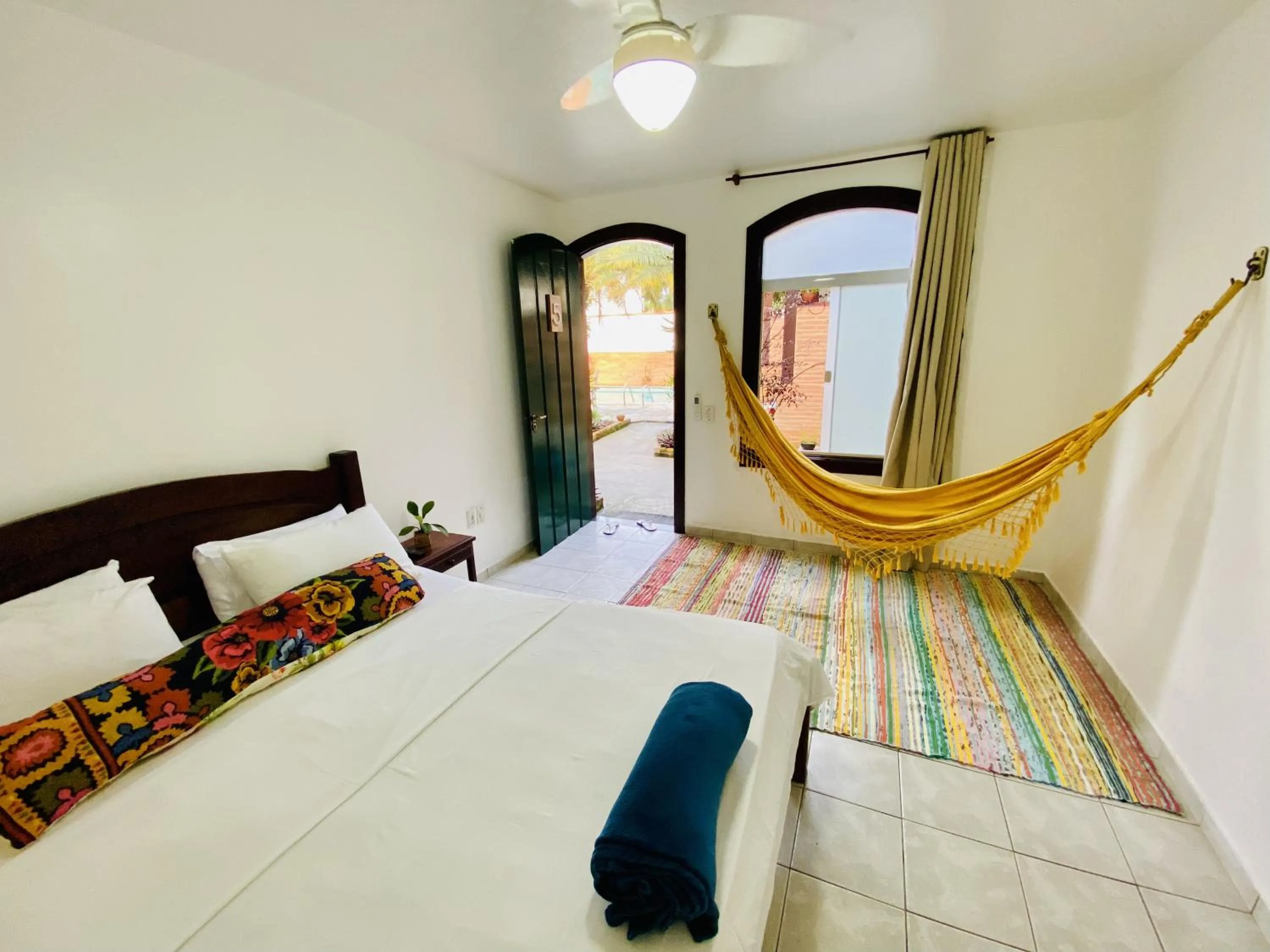 Bed in Casa Aldeia Paraty