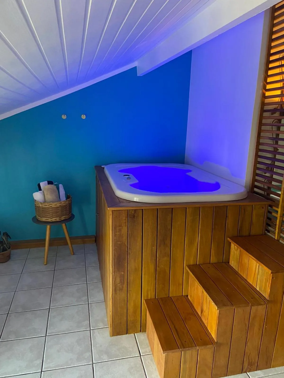 Hot Tub in Casa Aldeia Paraty