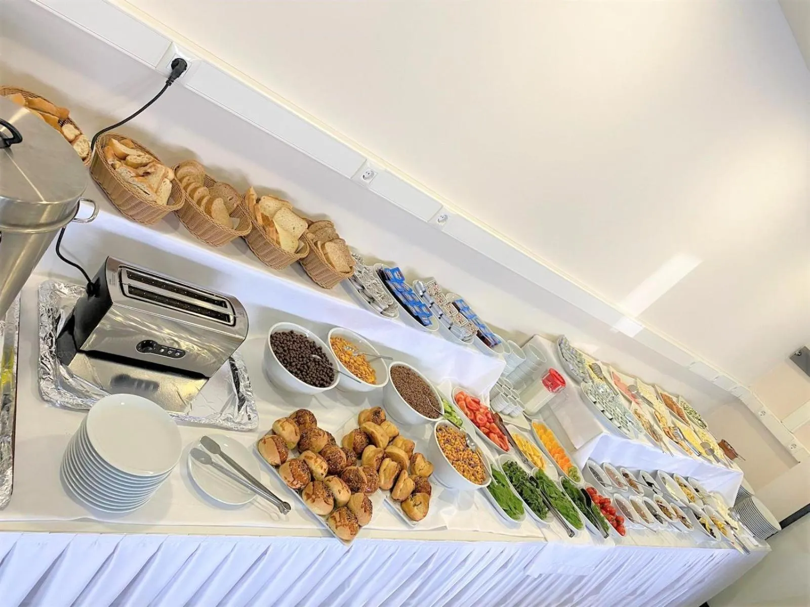 Food and drinks in Zümrüt Palas Otel