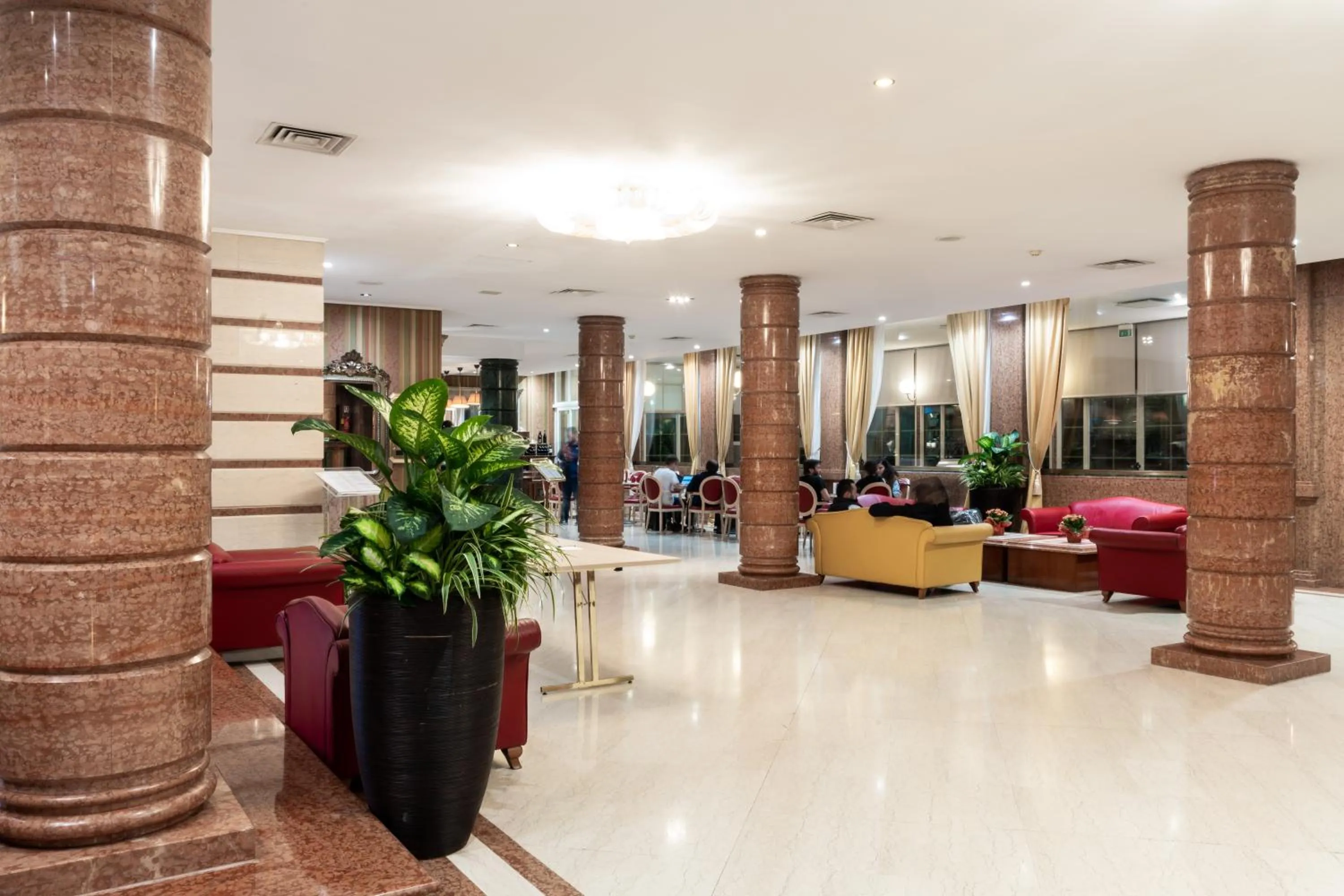 Lobby or reception in Hotel Catullo