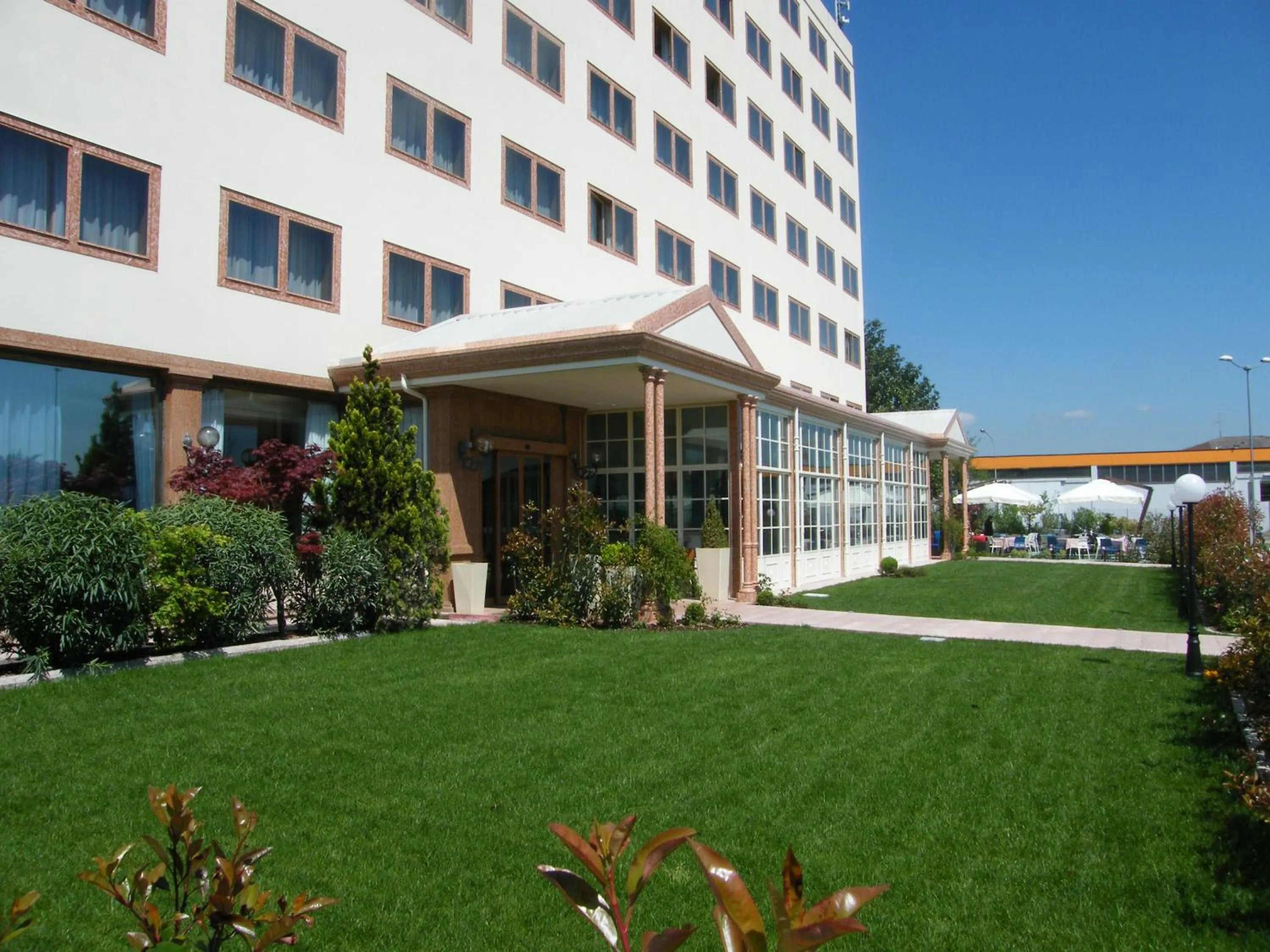 Facade/entrance in Hotel Catullo