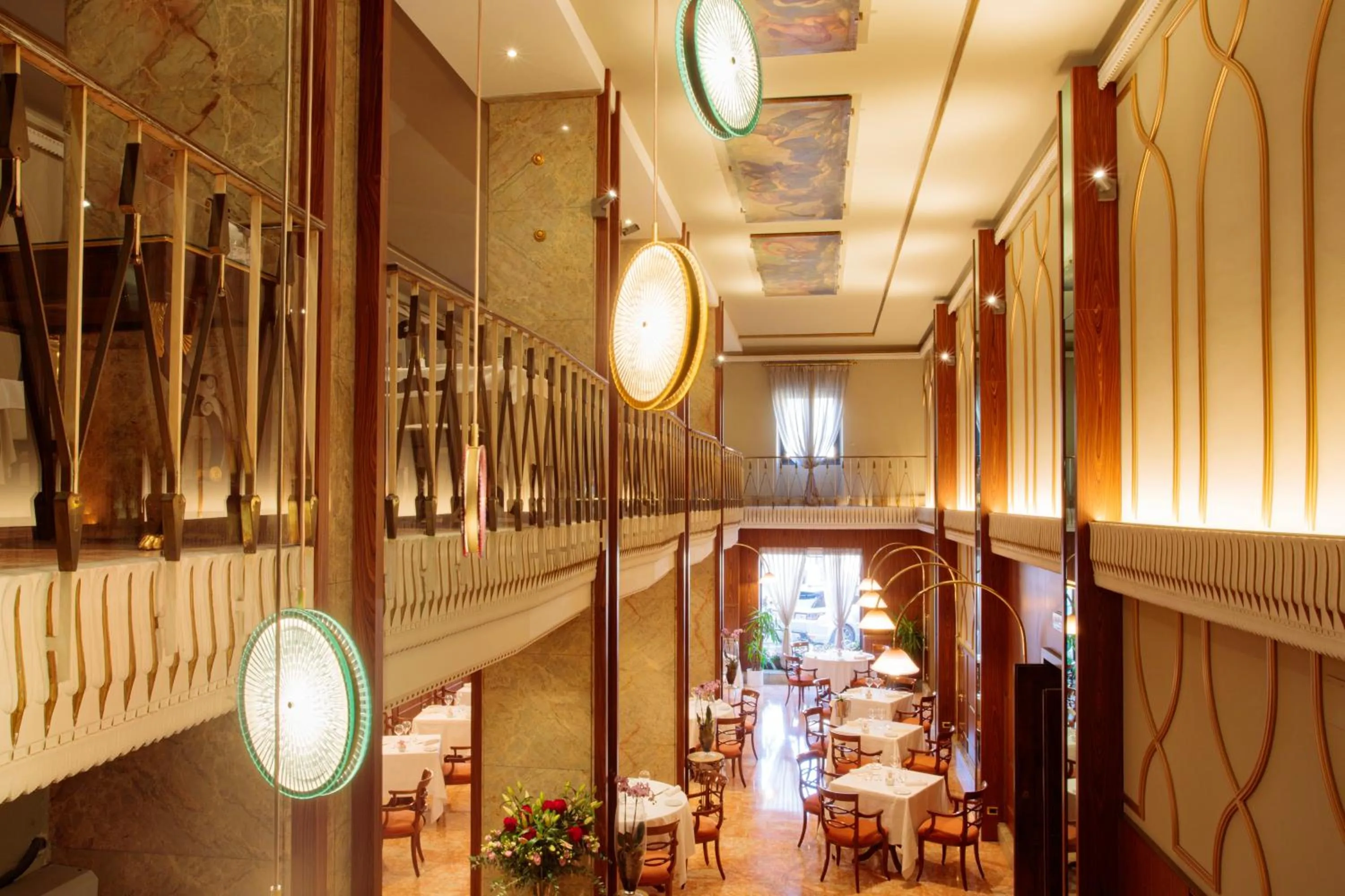 Restaurant/places to eat in Due Torri Hotel