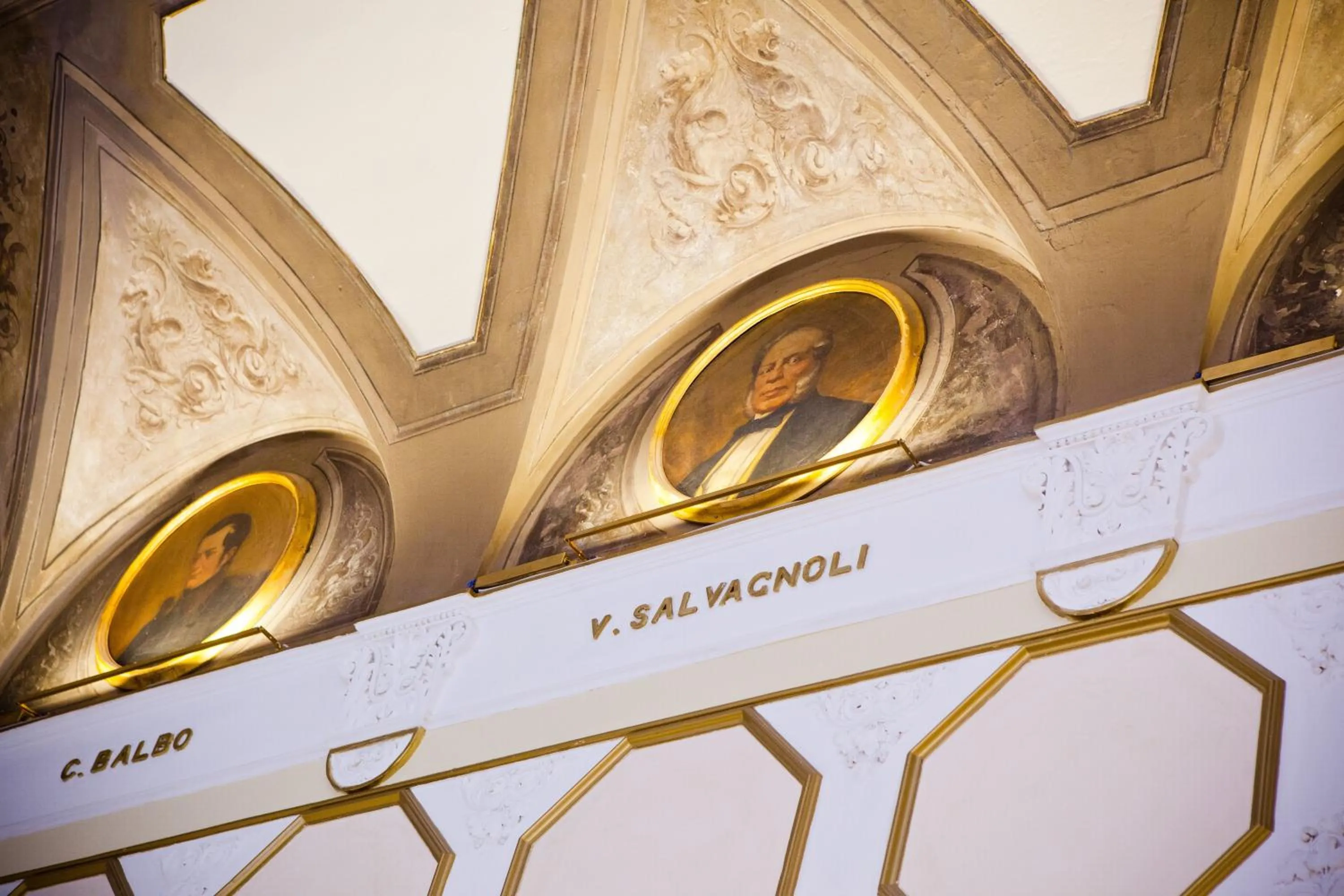 Restaurant/places to eat in Hotel Bernini Palace