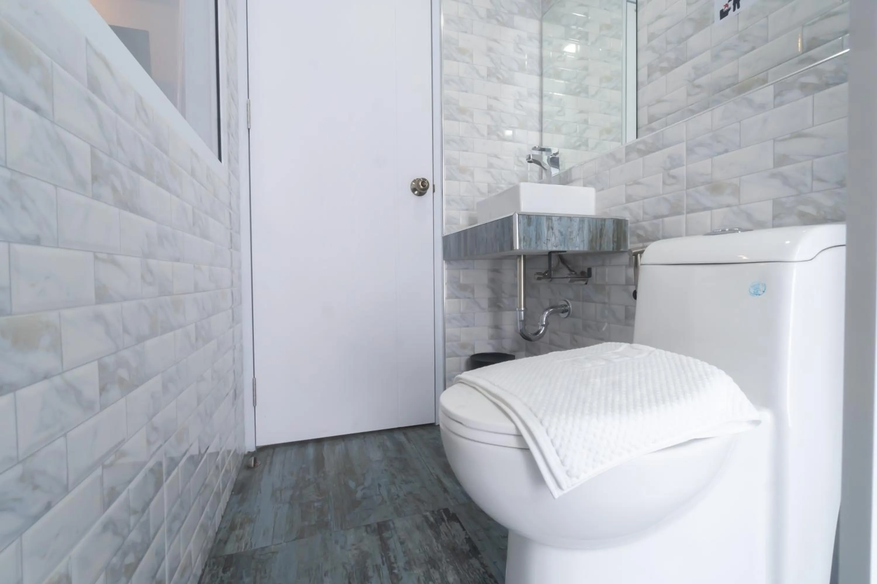 Toilet in Spark Hotel - MRT Queen Sirikit - SHA Extra Plus Certified