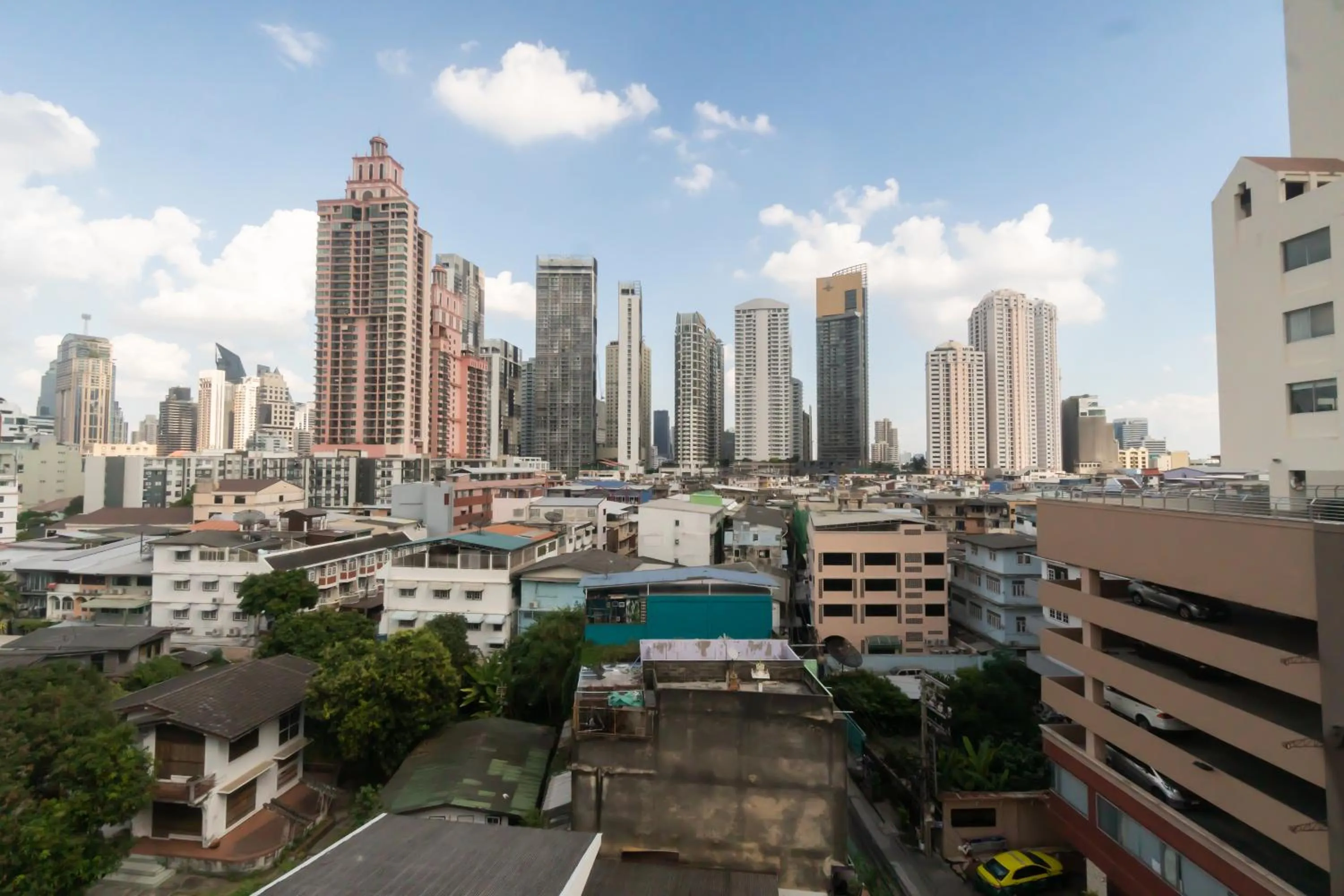 City view in Spark Hotel - MRT Queen Sirikit - SHA Extra Plus Certified