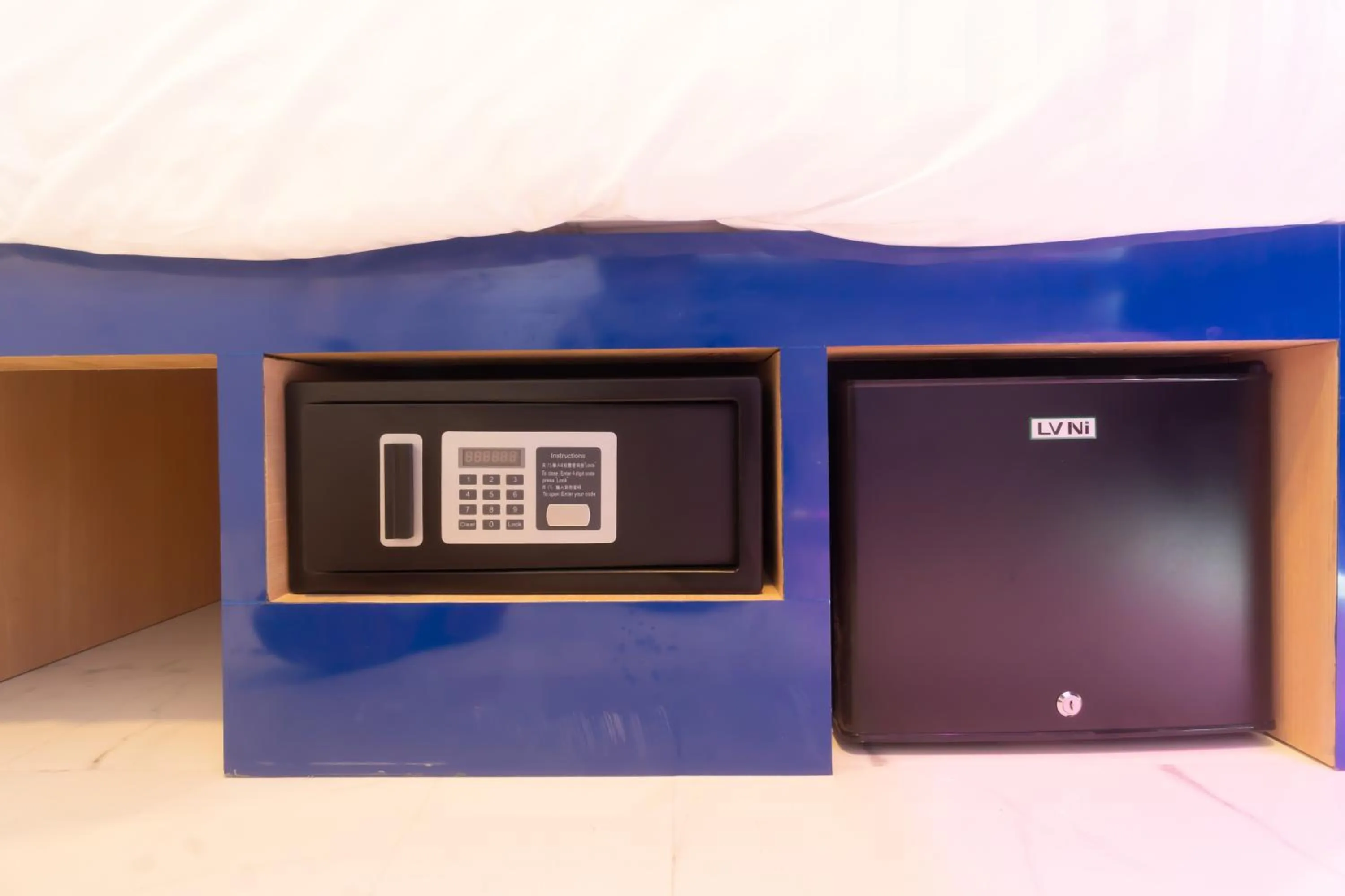 oven in Spark Hotel - MRT Queen Sirikit - SHA Extra Plus Certified