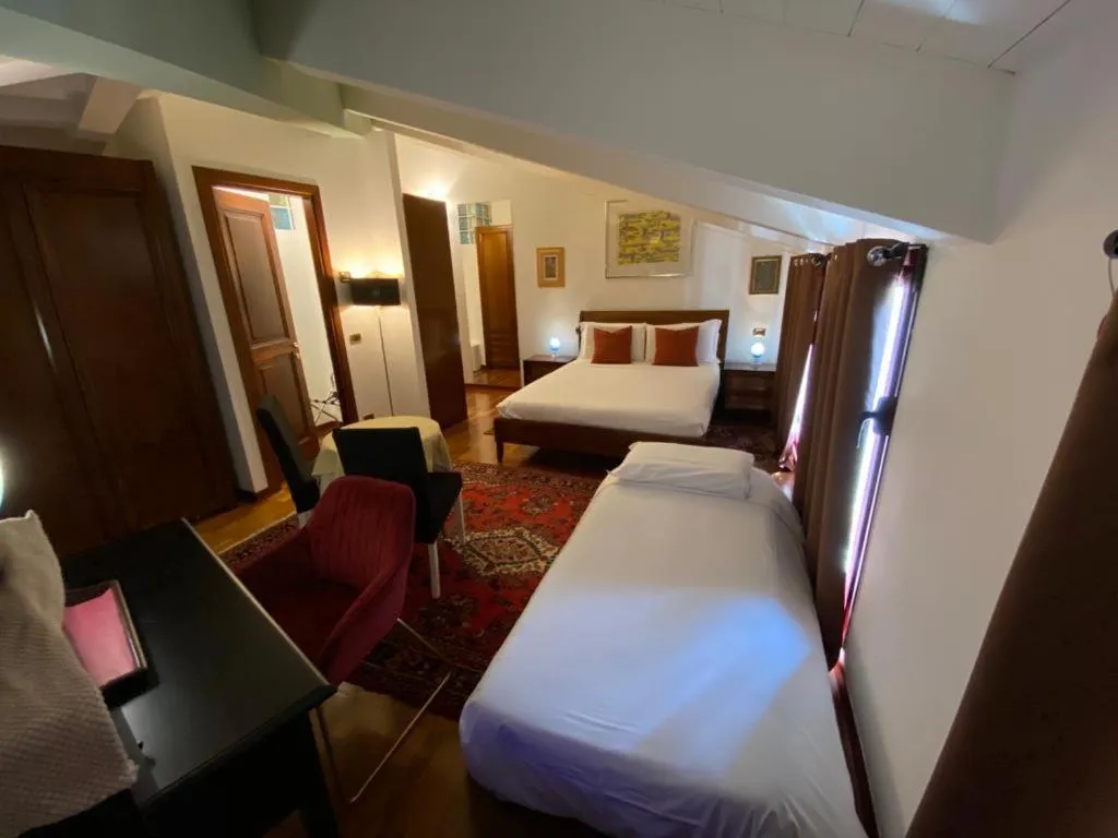 Bed in EGO' Residence Ferrara