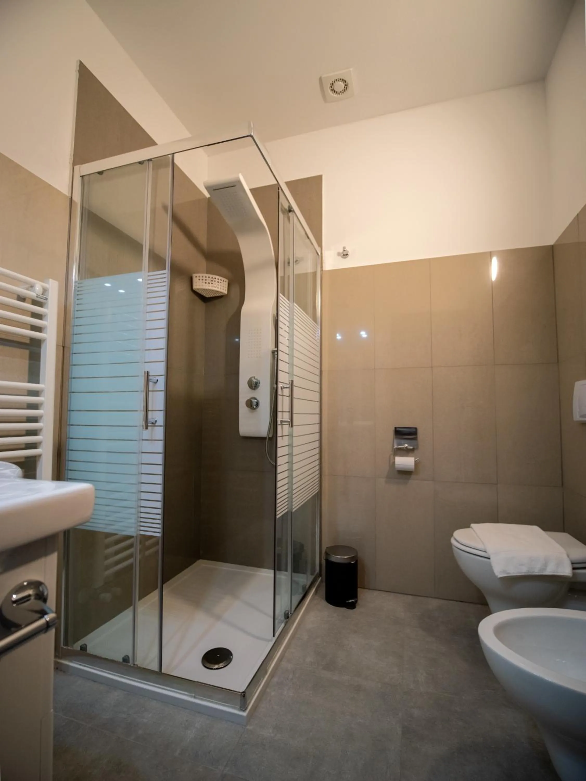 EGO' Residence Ferrara