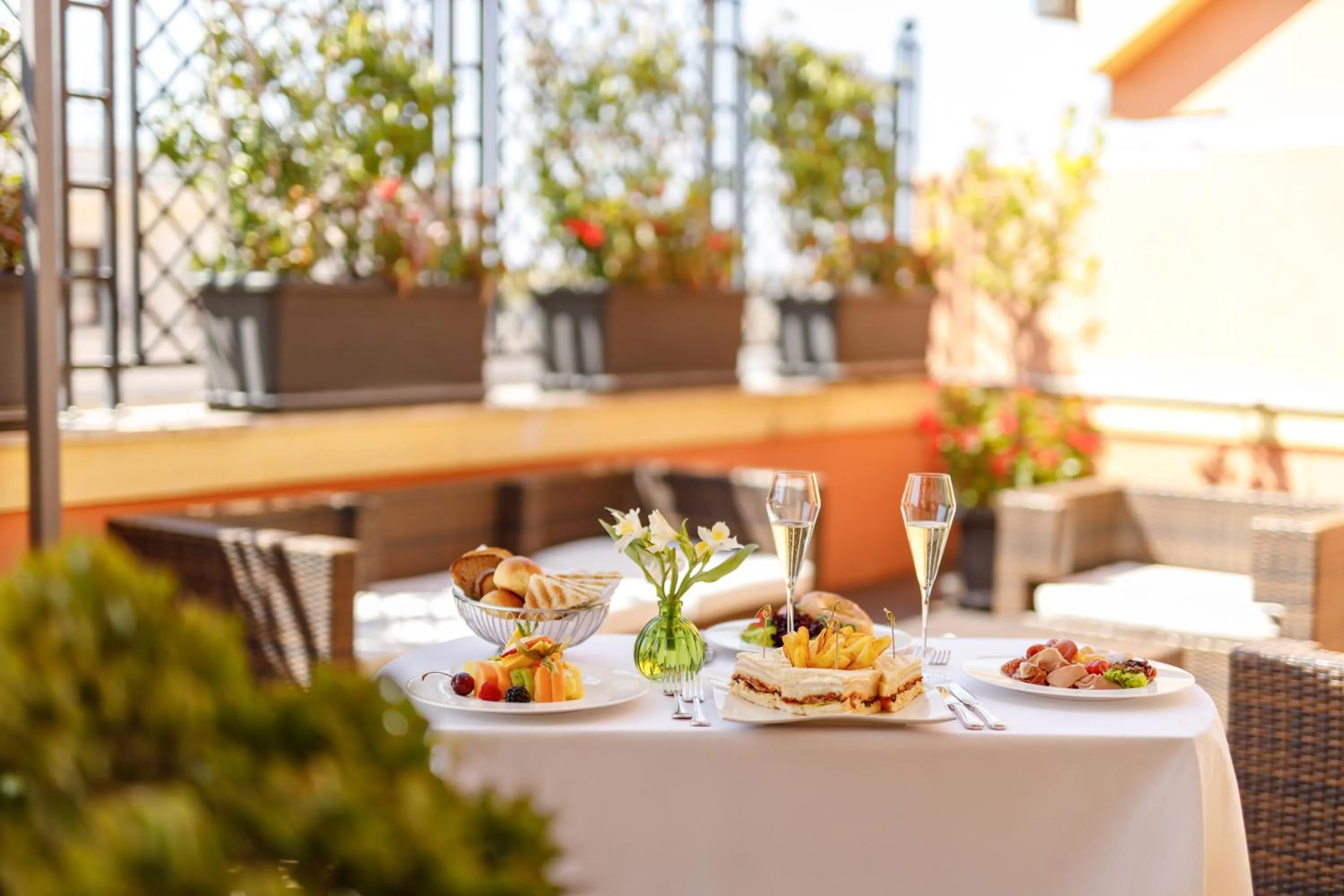 room service in Baglioni Hotel Regina - The Leading Hotels of the World