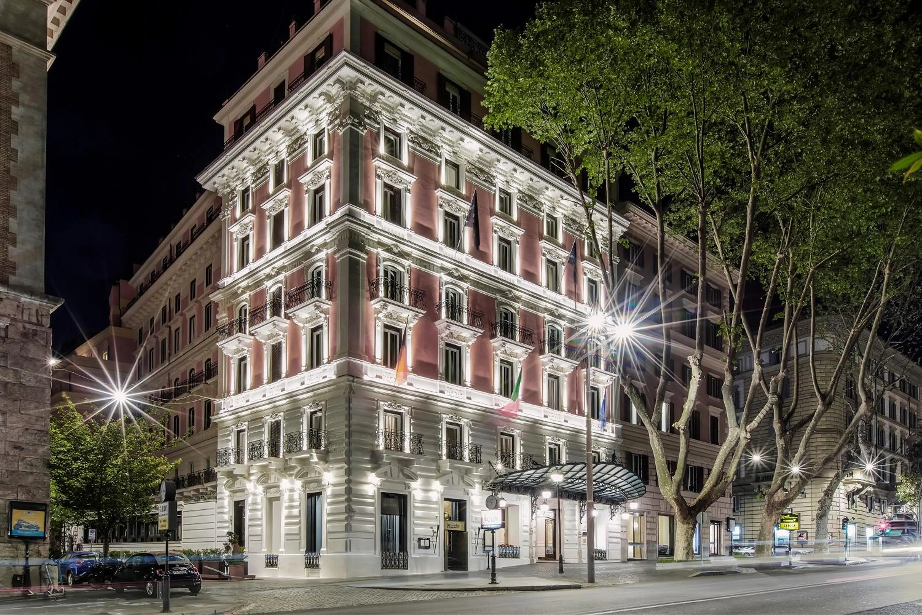 Property building in Baglioni Hotel Regina - The Leading Hotels of the World