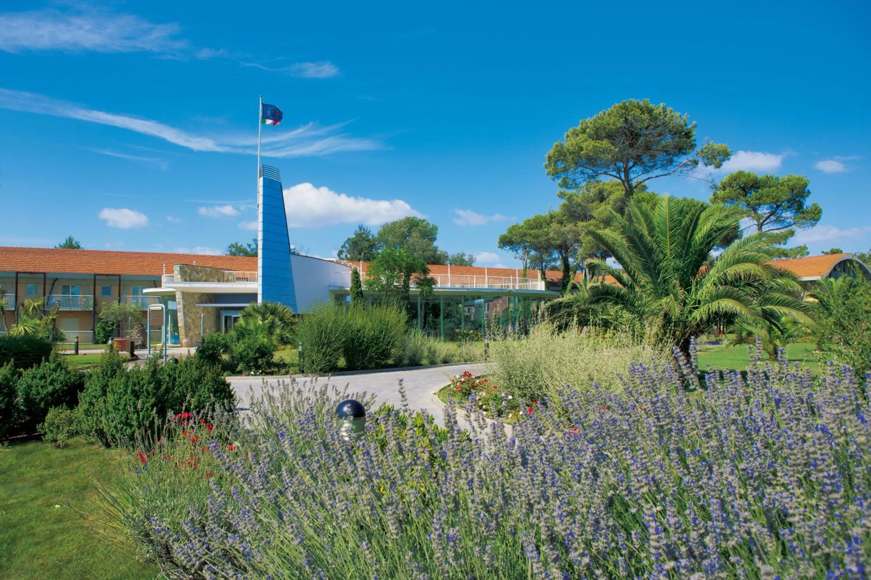 Facade/entrance in TH Tirrenia - Green Park Resort