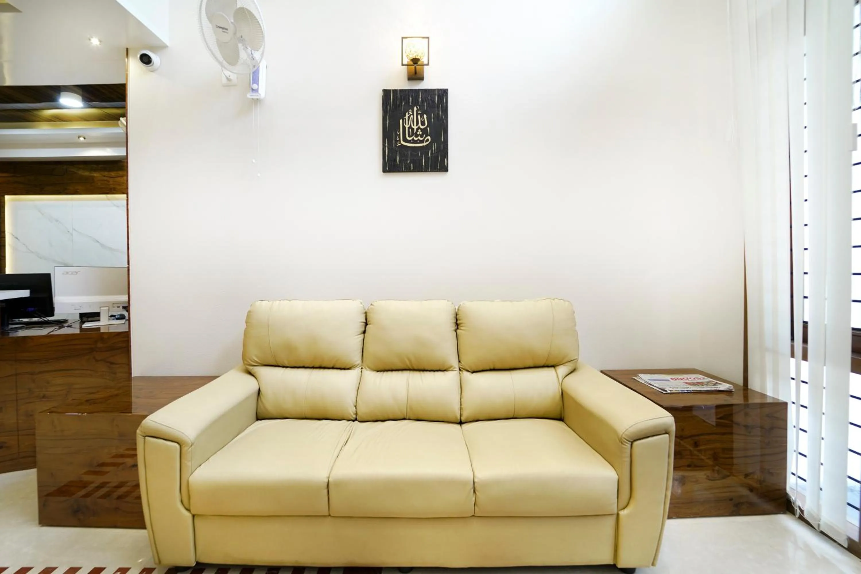 Seating area in SS CROWN inn