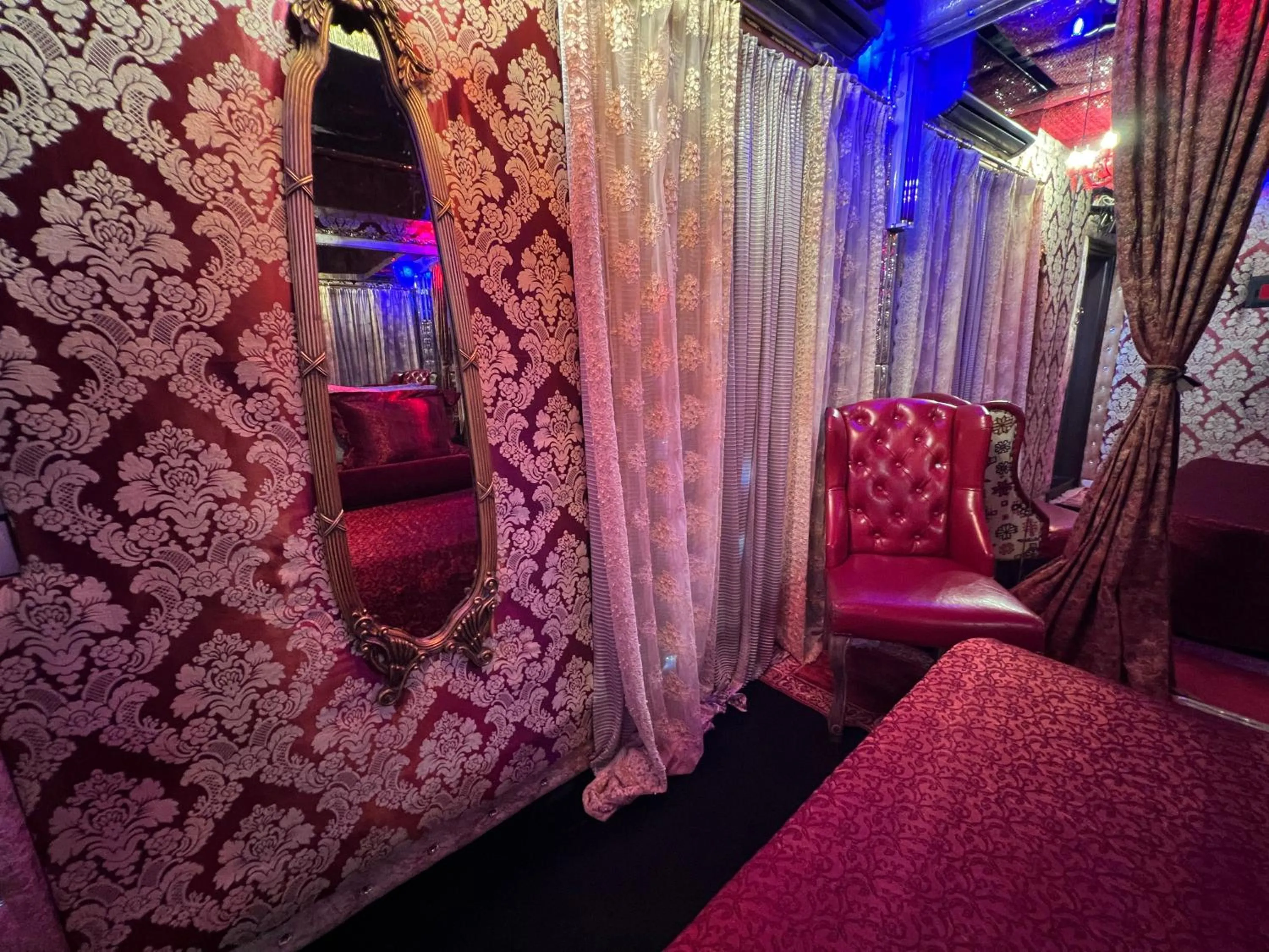 Decorative detail in Xcite Hotel Salem