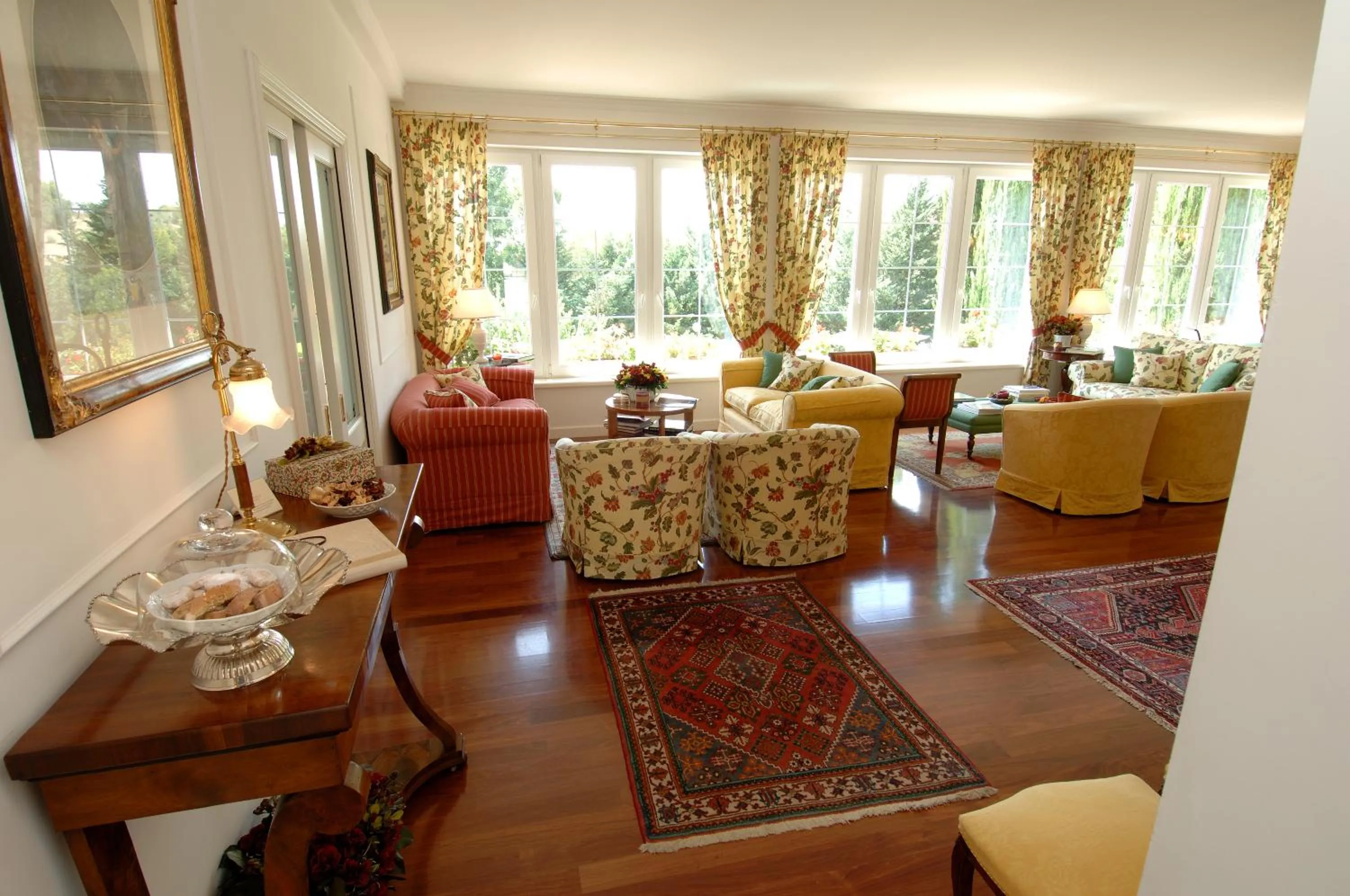 Lobby or reception in Marignolle Relais & Charme - Residenza d'Epoca