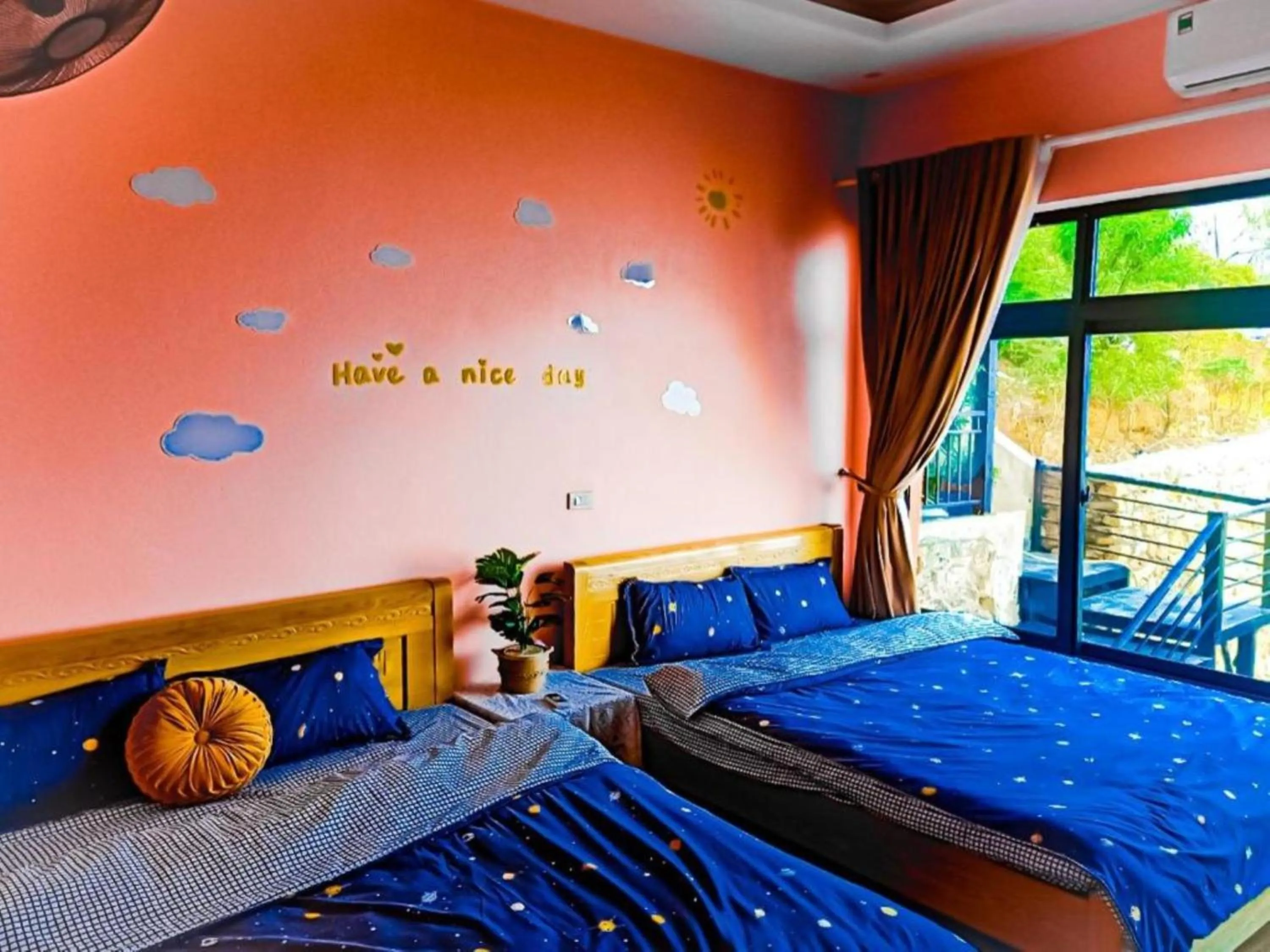 Photo of the whole room, Bed in Sun Villa Tam Đảo