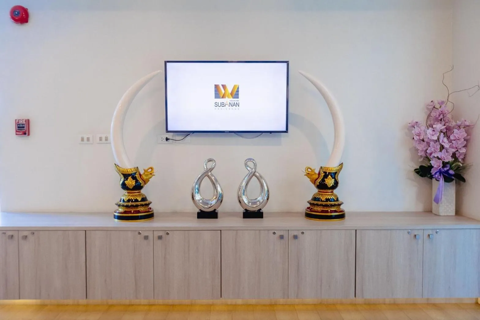 Communal lounge/ TV room in SUBANAN Residence - SHA Extra Plus Certified