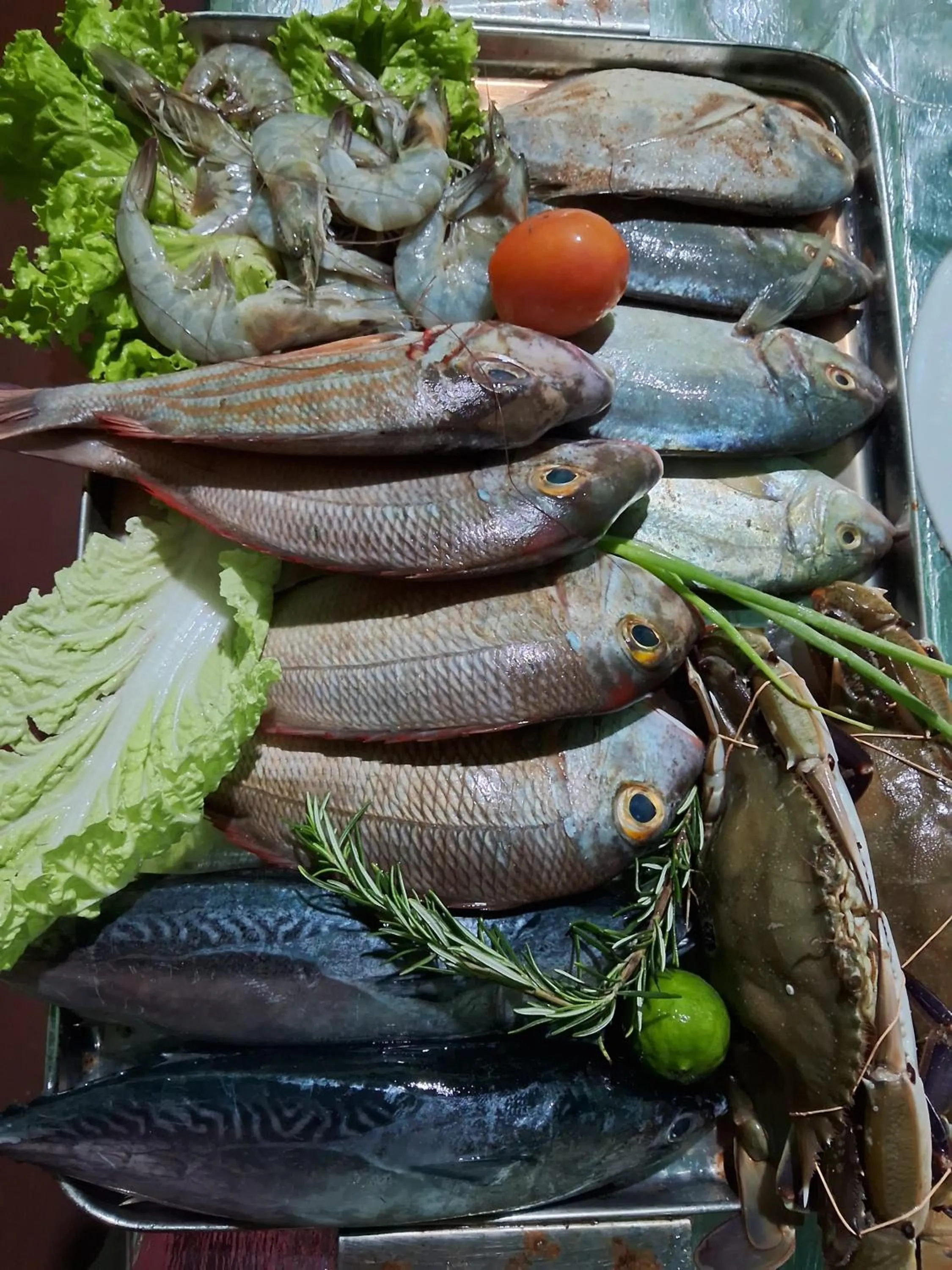 Food in Lucky Sea Beach Hotel