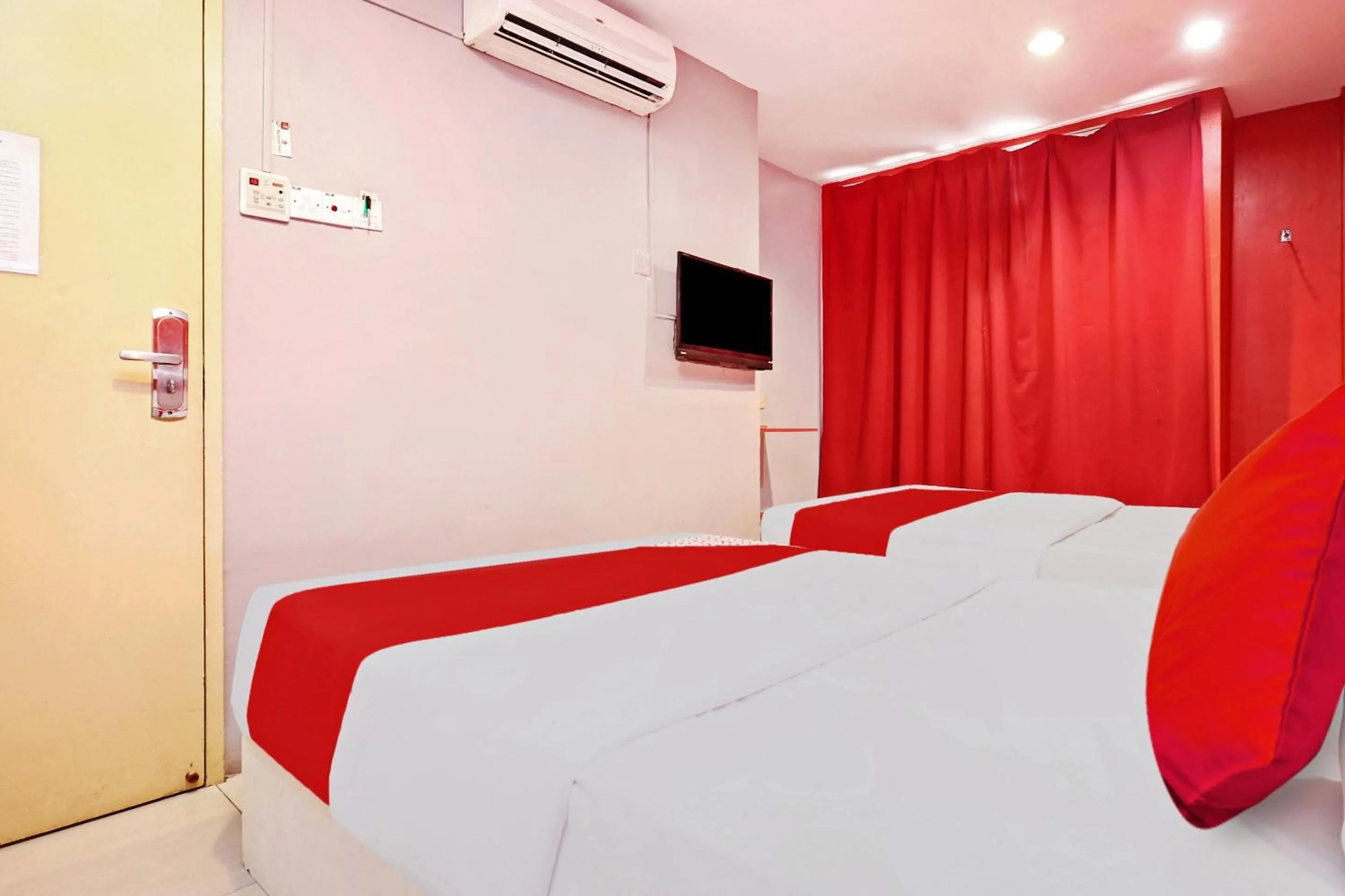 Bedroom, Bed in Hotel O My New Home Hotel