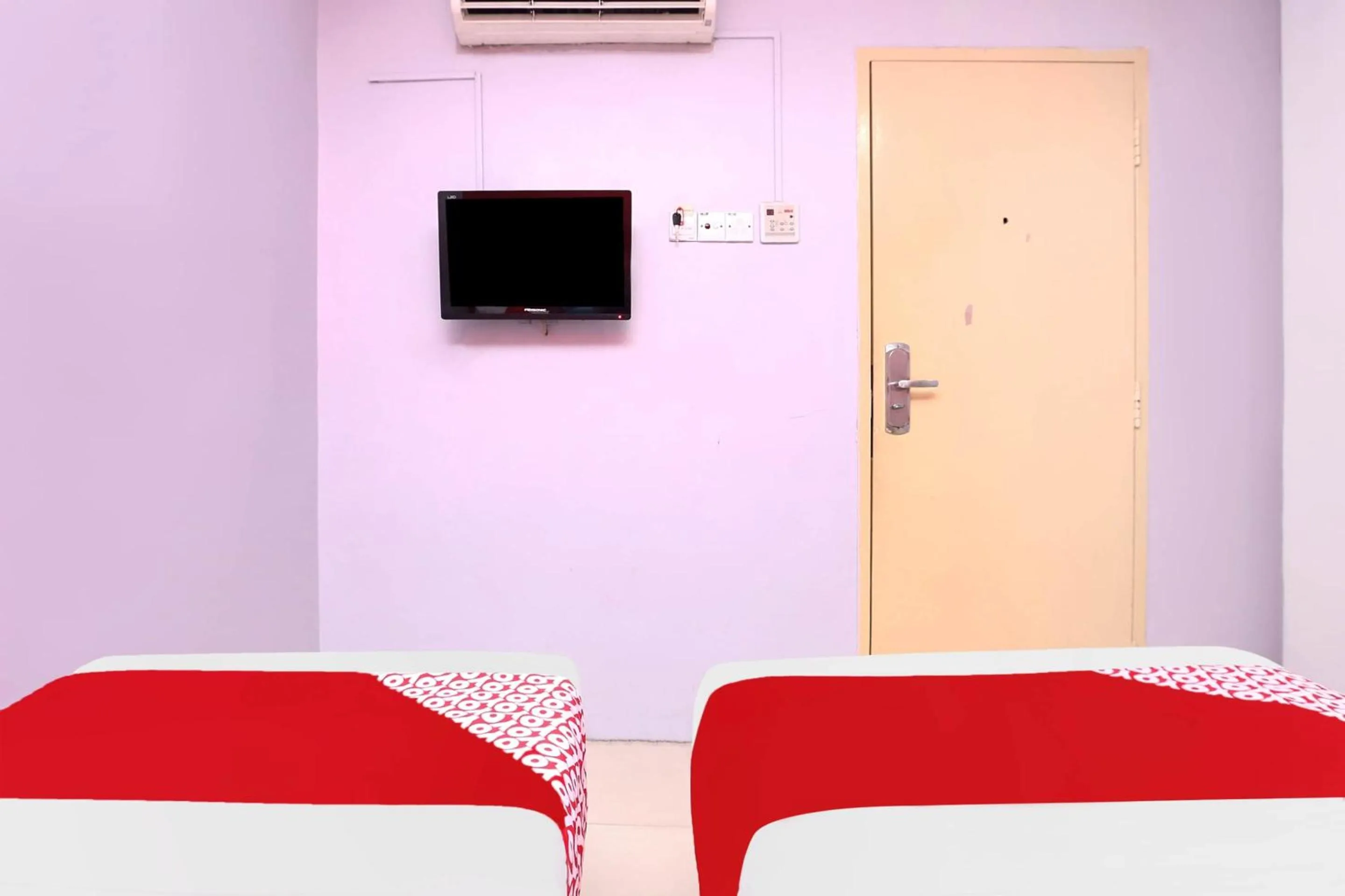 Bedroom, Bed in Hotel O My New Home Hotel