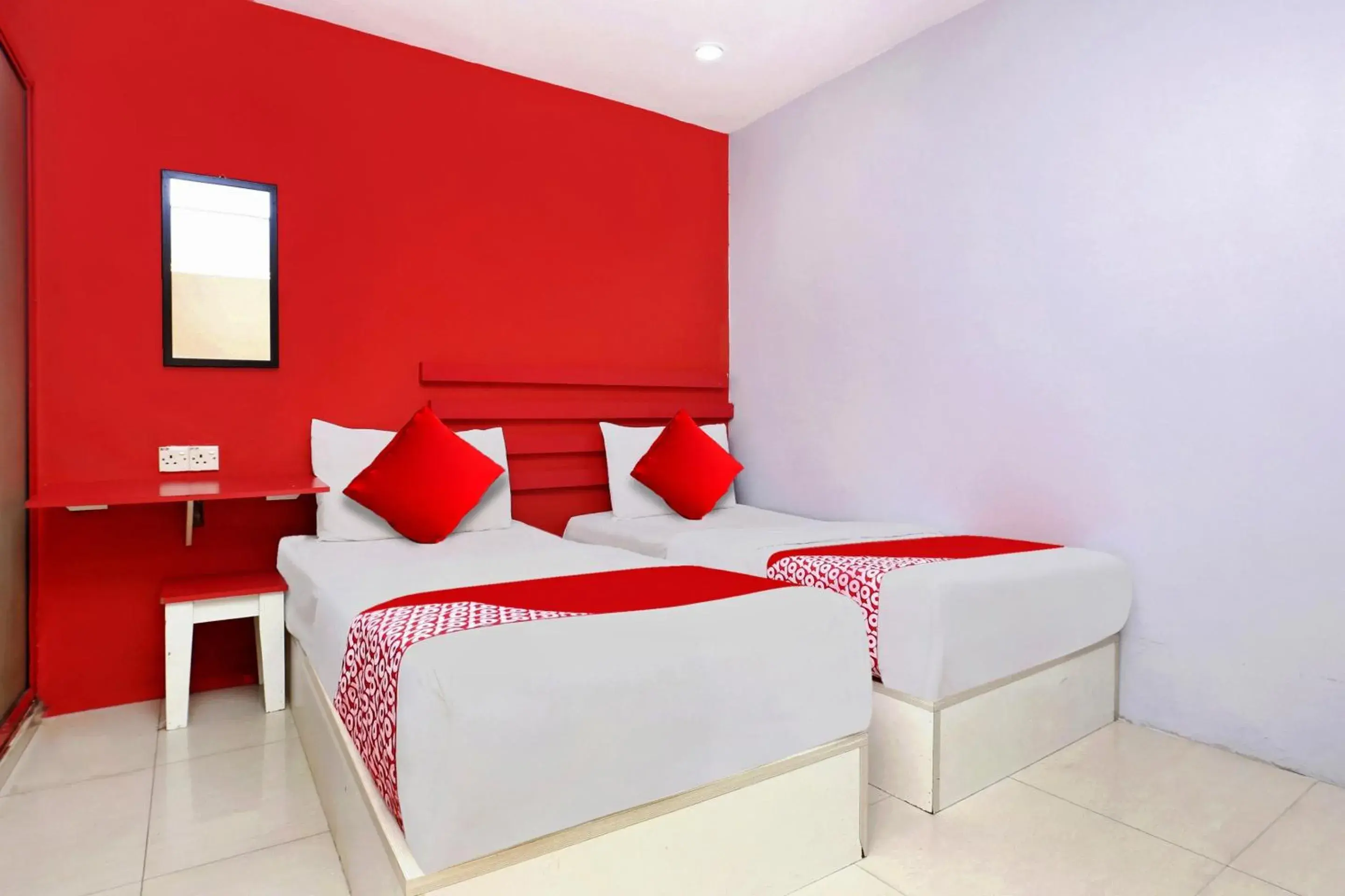 Standard Twin Room - single occupancy in Hotel O My New Home Hotel Standard Twin Room - single occupancy in Hotel O My New Home Hotel