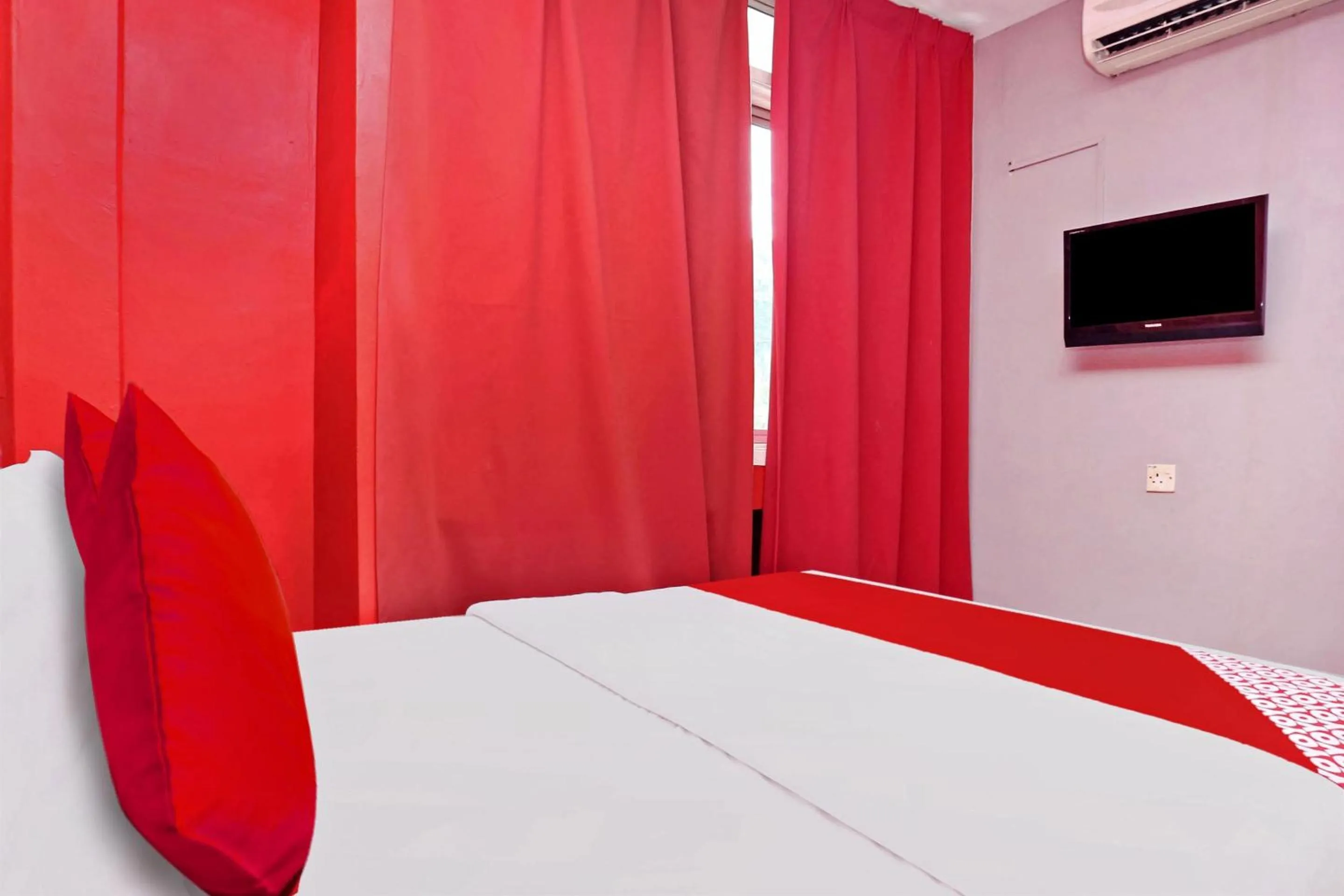 Bedroom, Bed in Hotel O My New Home Hotel