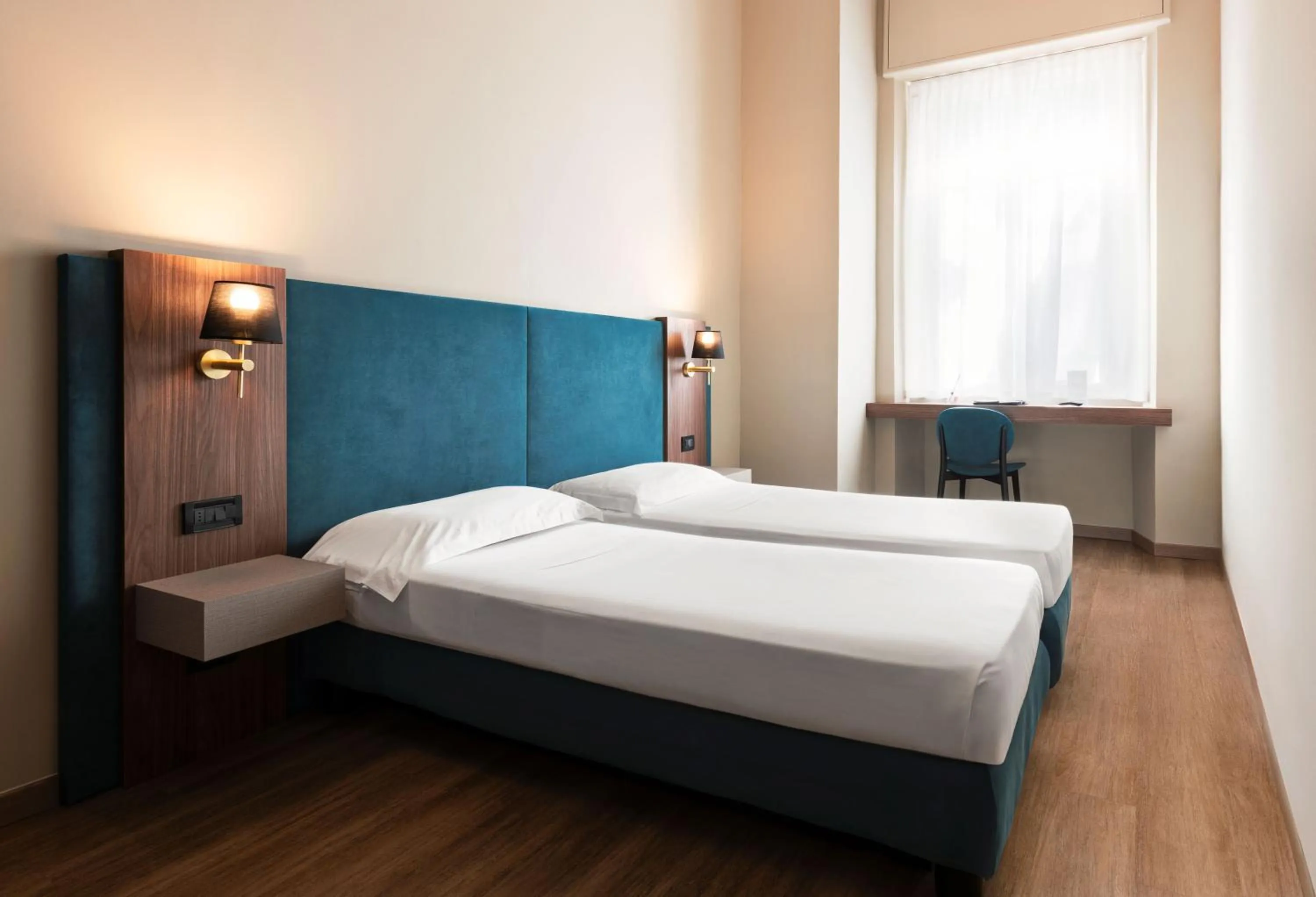 Bedroom, Bed in Mokinba Hotels Montebianco