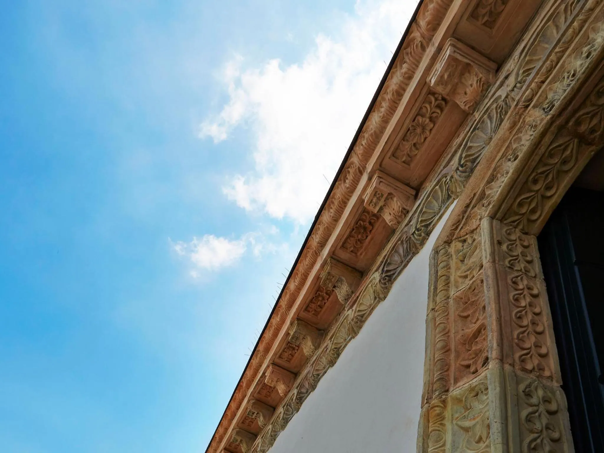 Decorative detail in Hotel Antiche Figure