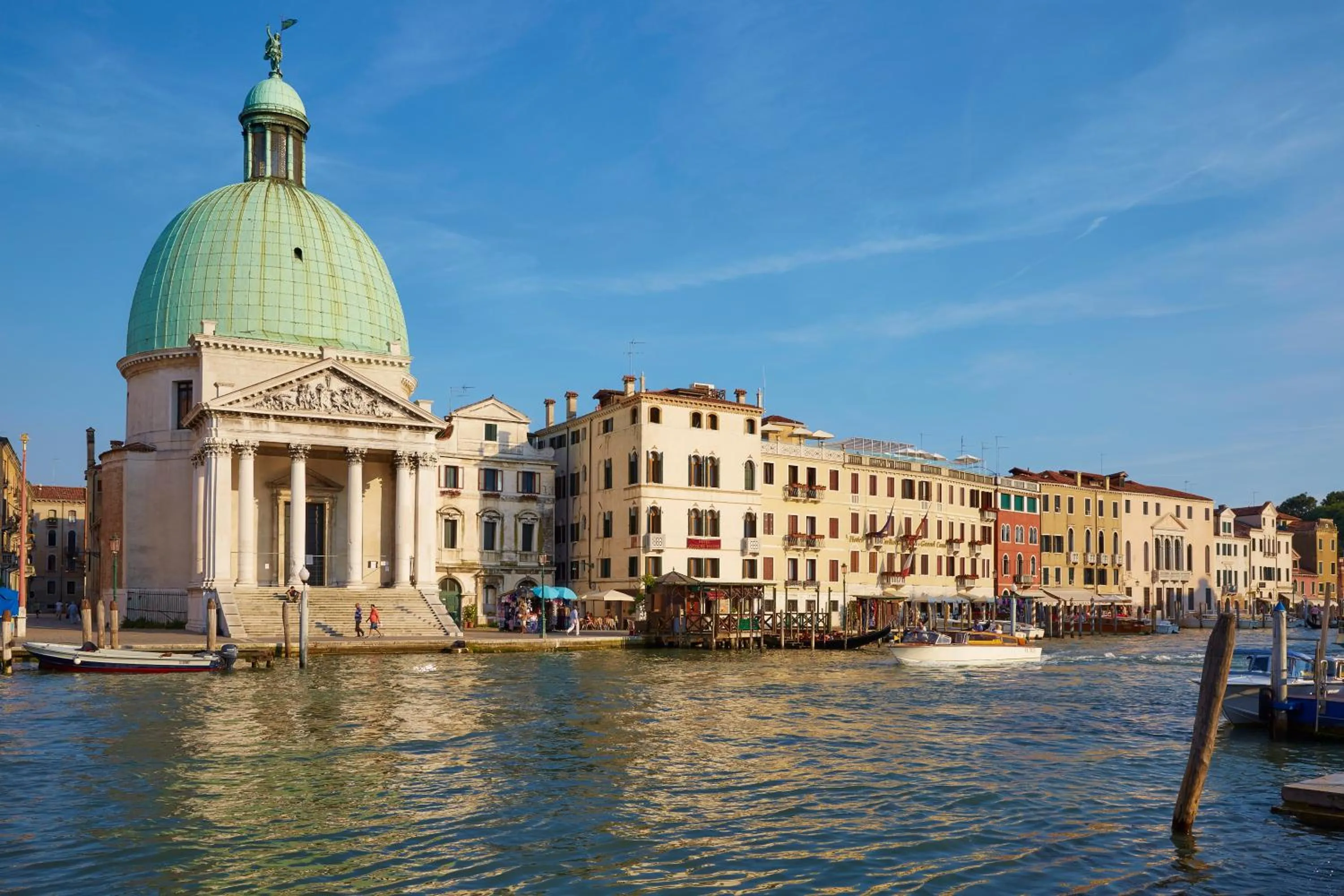 Facade/entrance in Hotel Antiche Figure