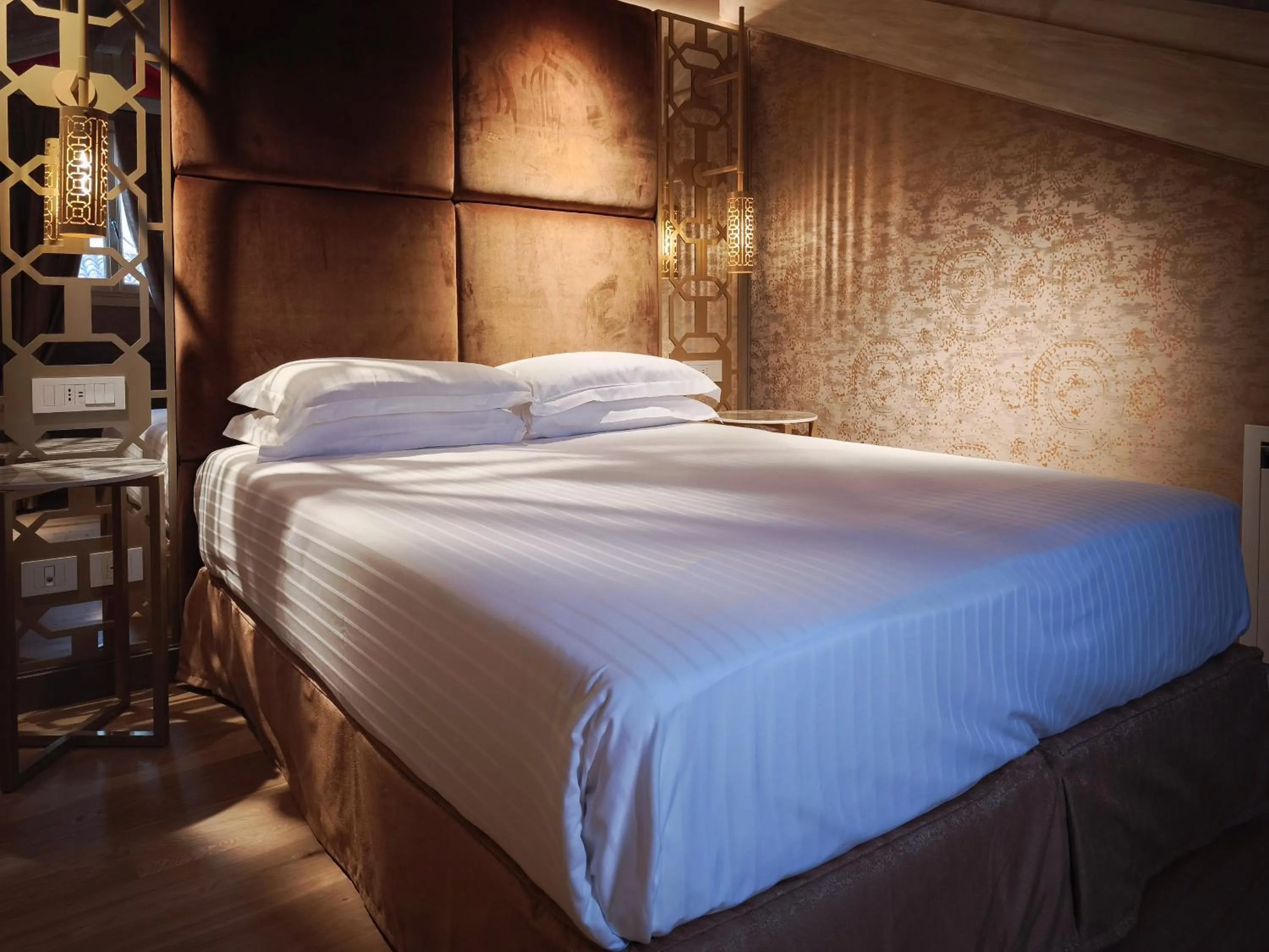 Bedroom, Bed in Hotel Antiche Figure