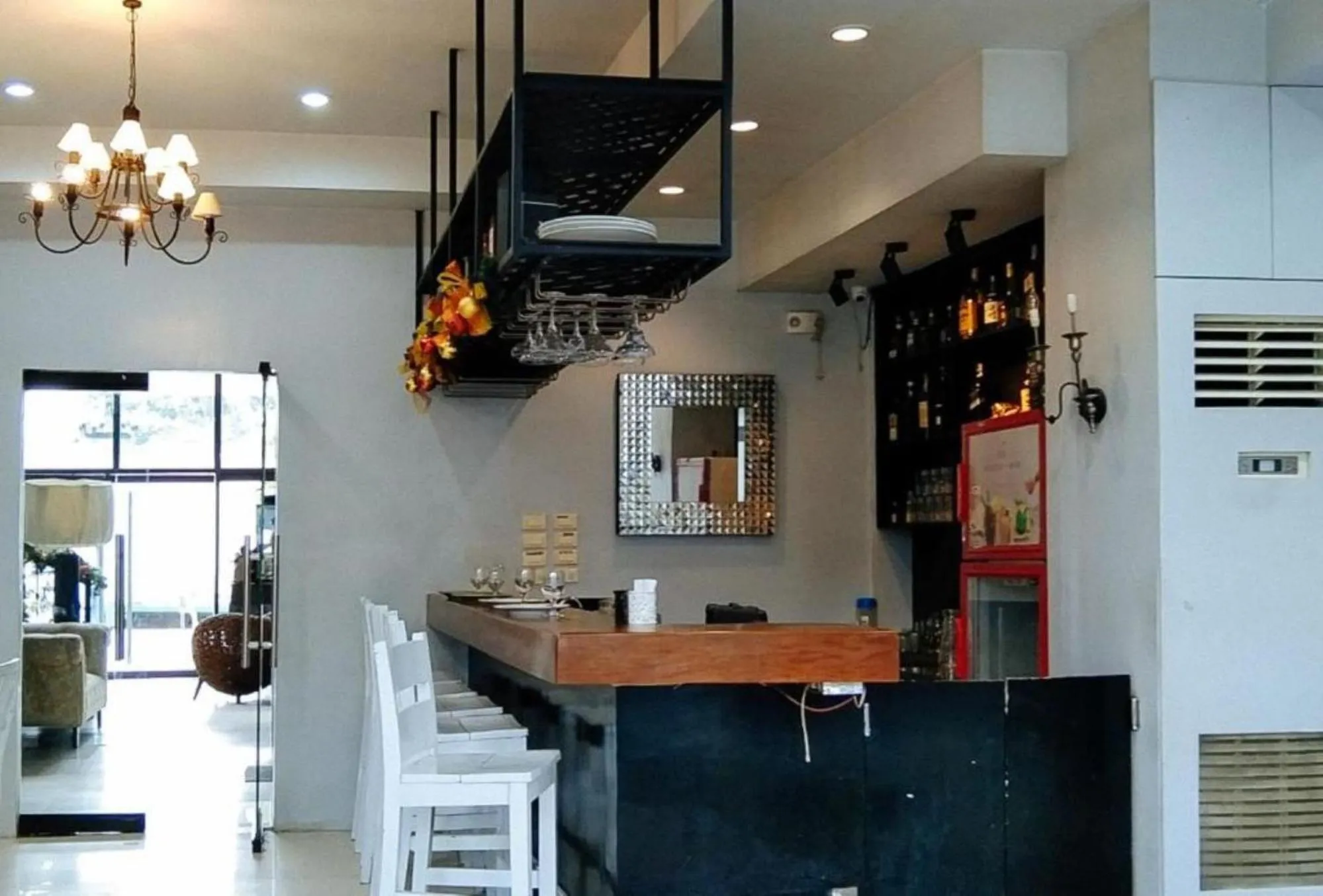 minibar in RedDoorz @ Vine Molave