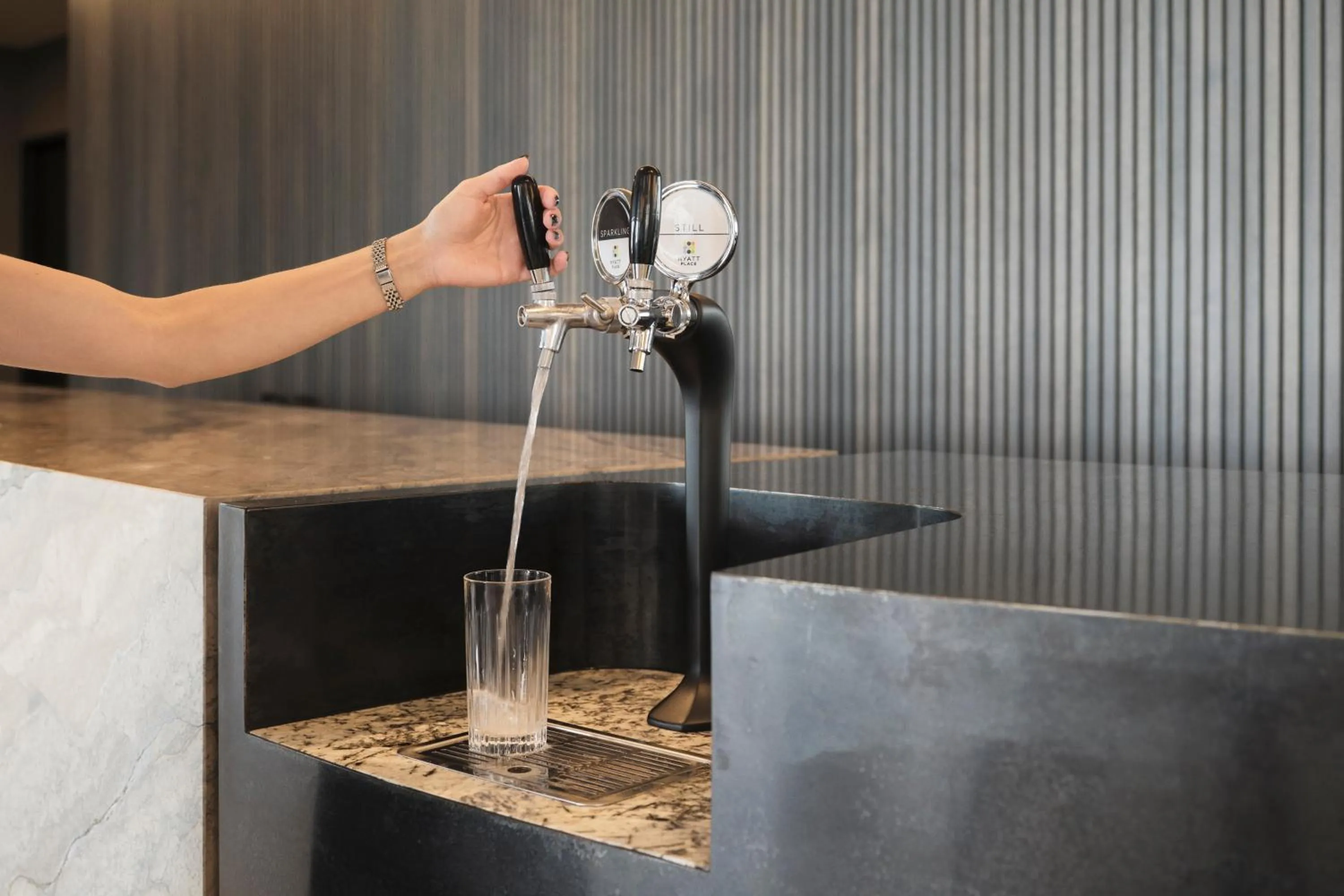 Property building in Hyatt Place Melbourne Caribbean Park