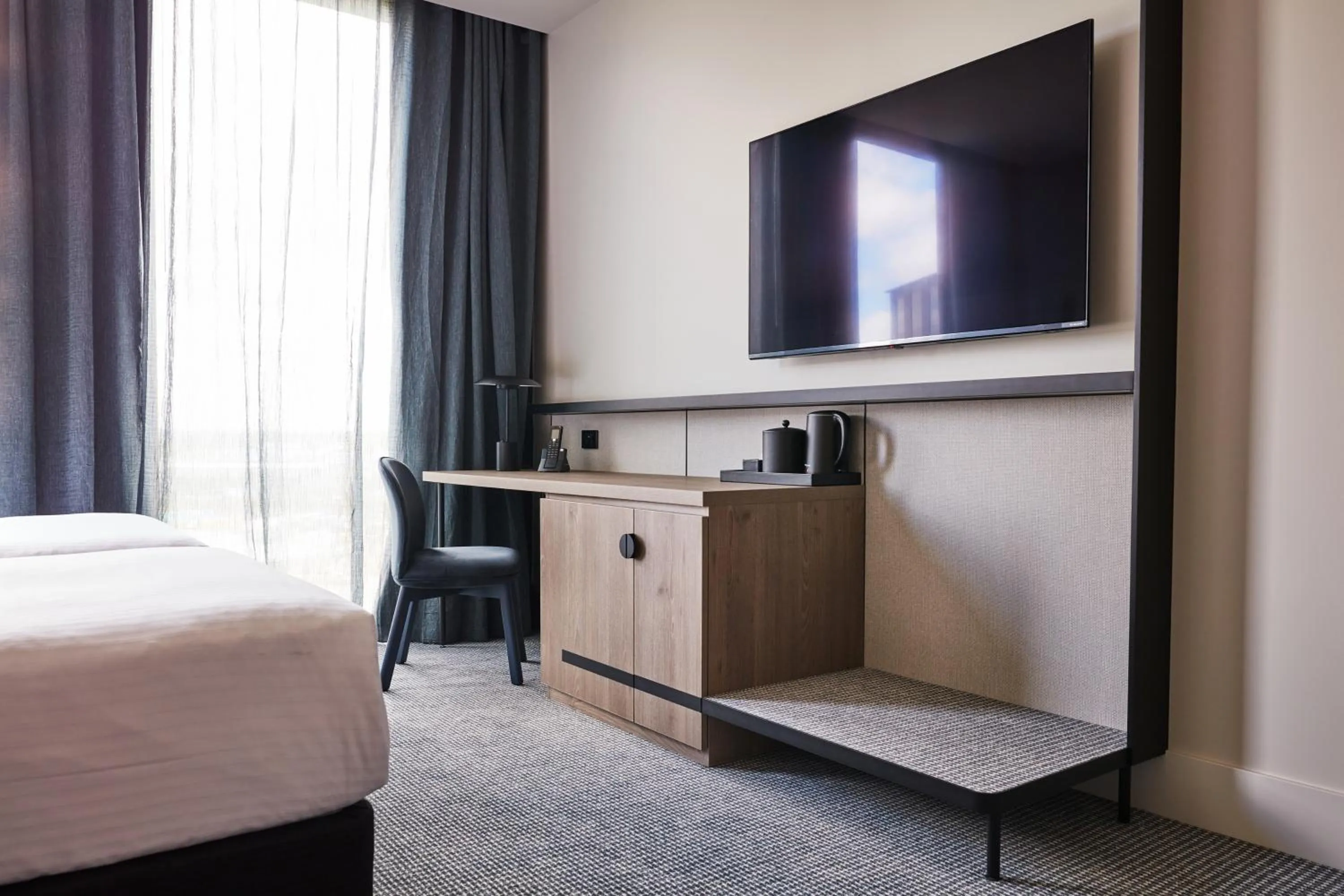 TV and multimedia, Bed in Hyatt Place Melbourne Caribbean Park