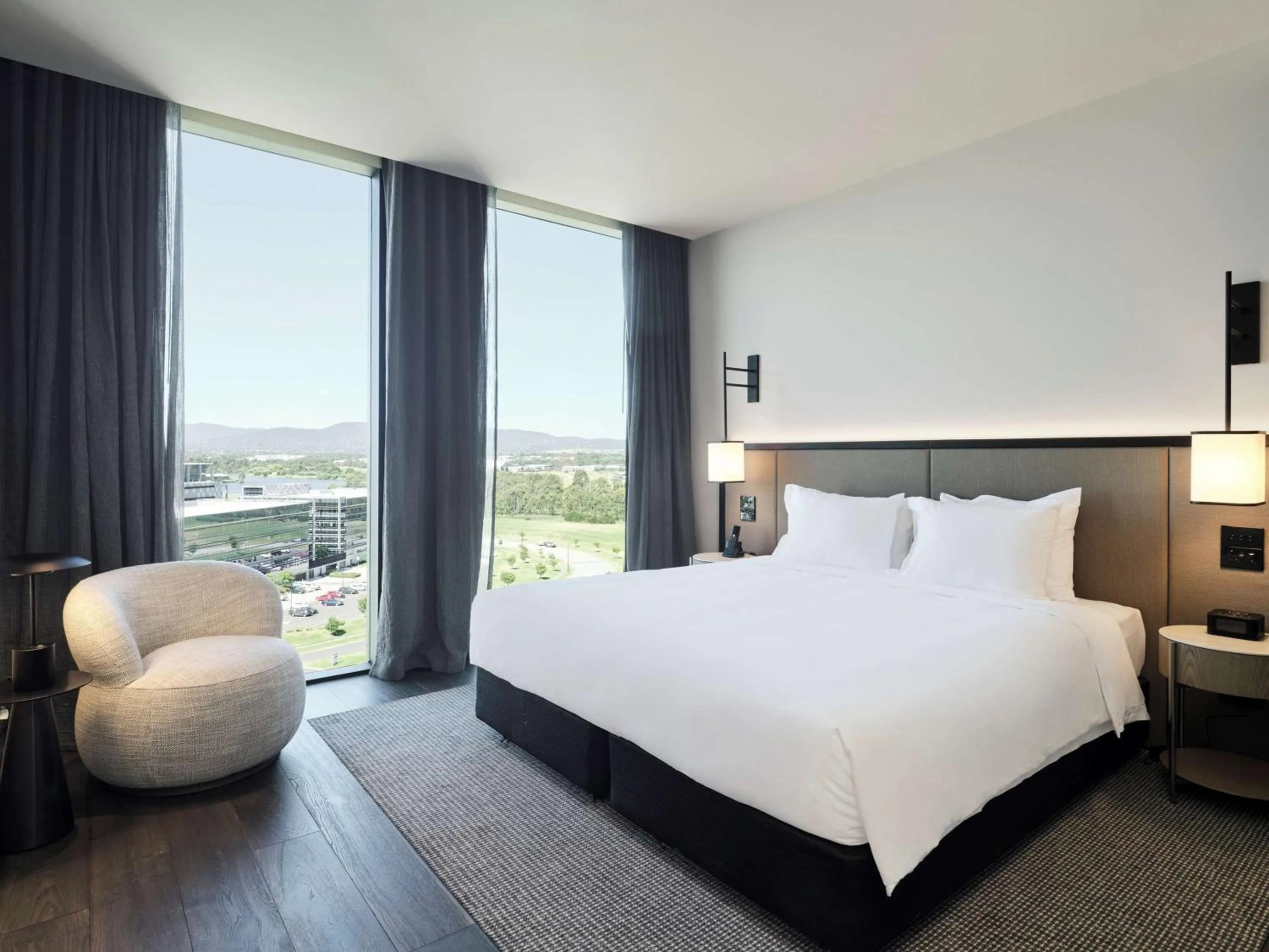 Photo of the whole room, Bed in Hyatt Place Melbourne Caribbean Park