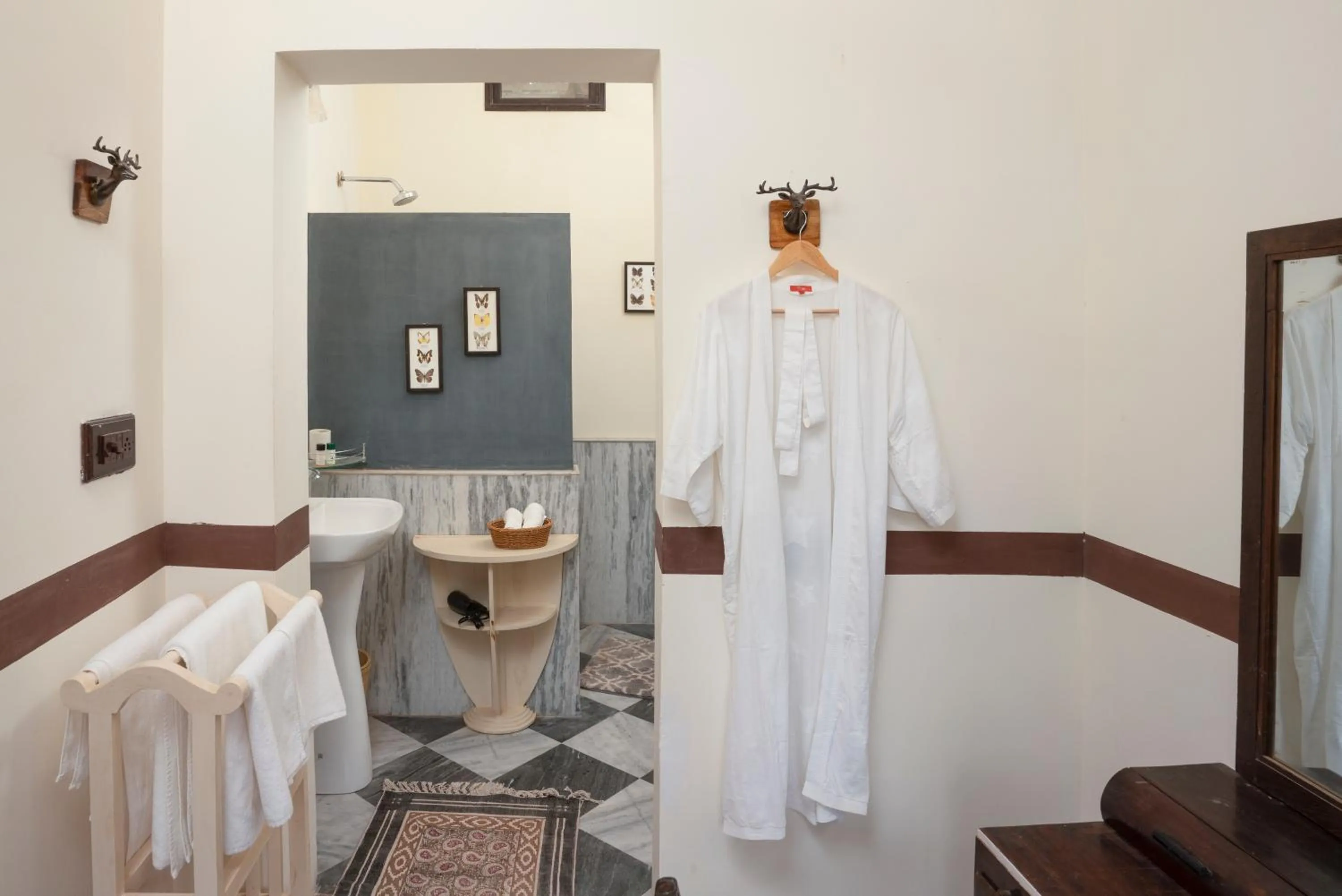 Bathroom in ama Stays & Trails Kothi Umednagar, Jodhpur