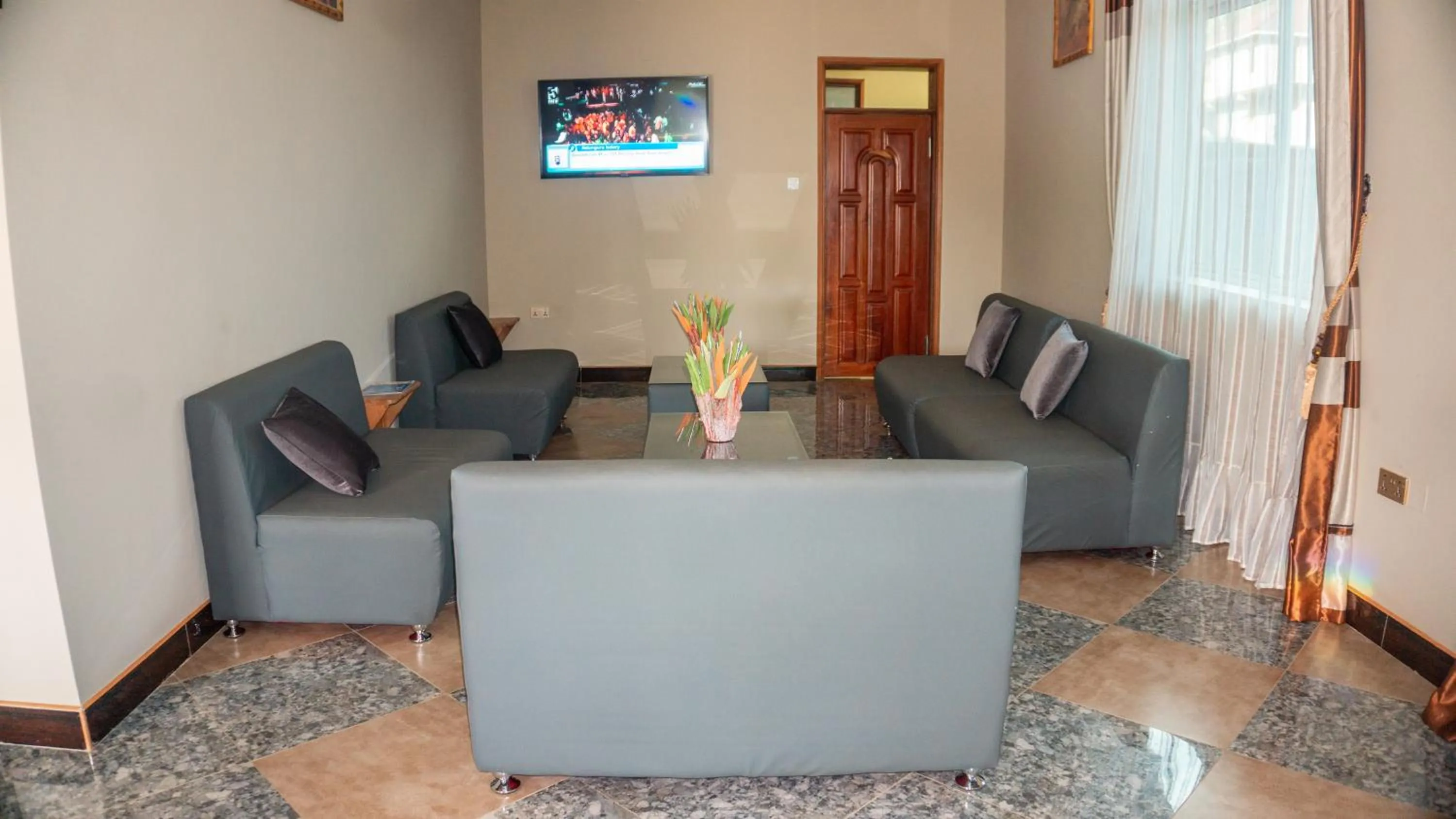 Lobby or reception in Elanacha Hotel