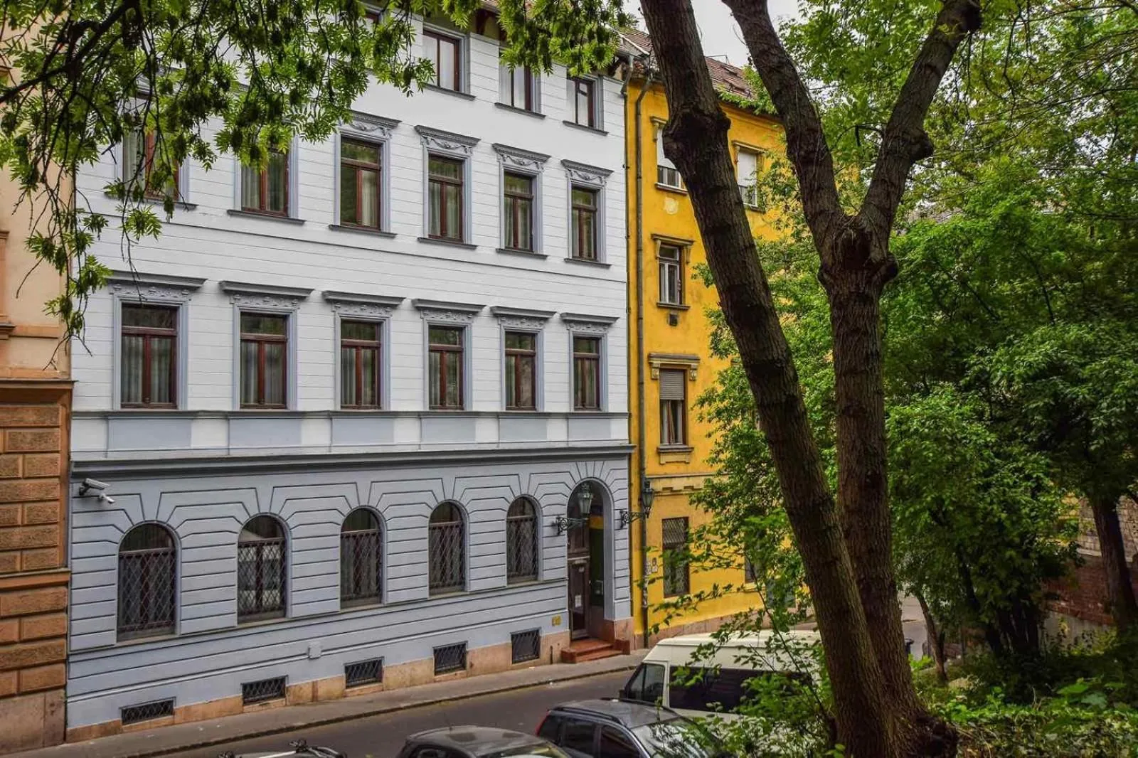 Property building in Váralja Home