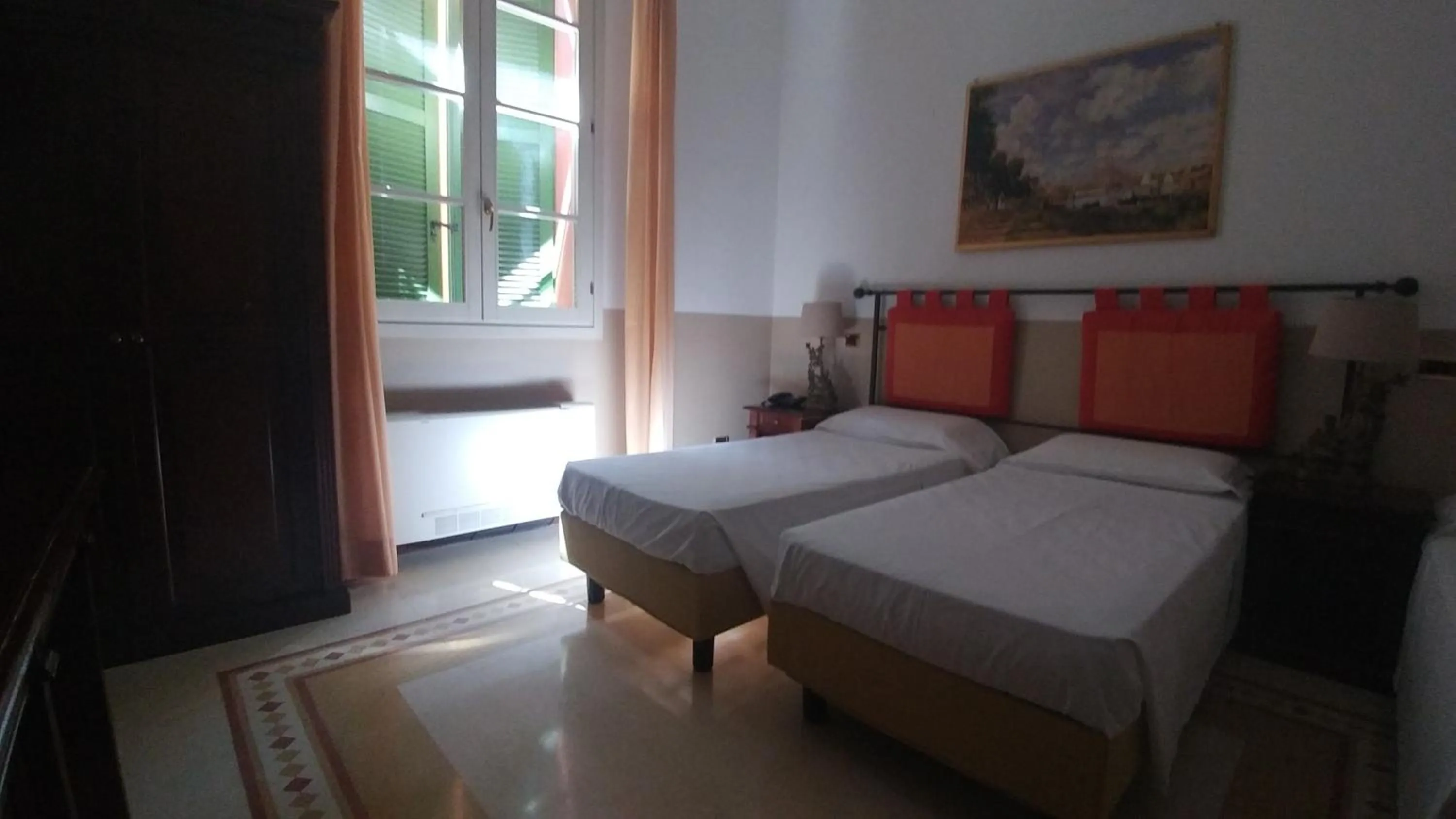 Bed in Il Canale Hotel